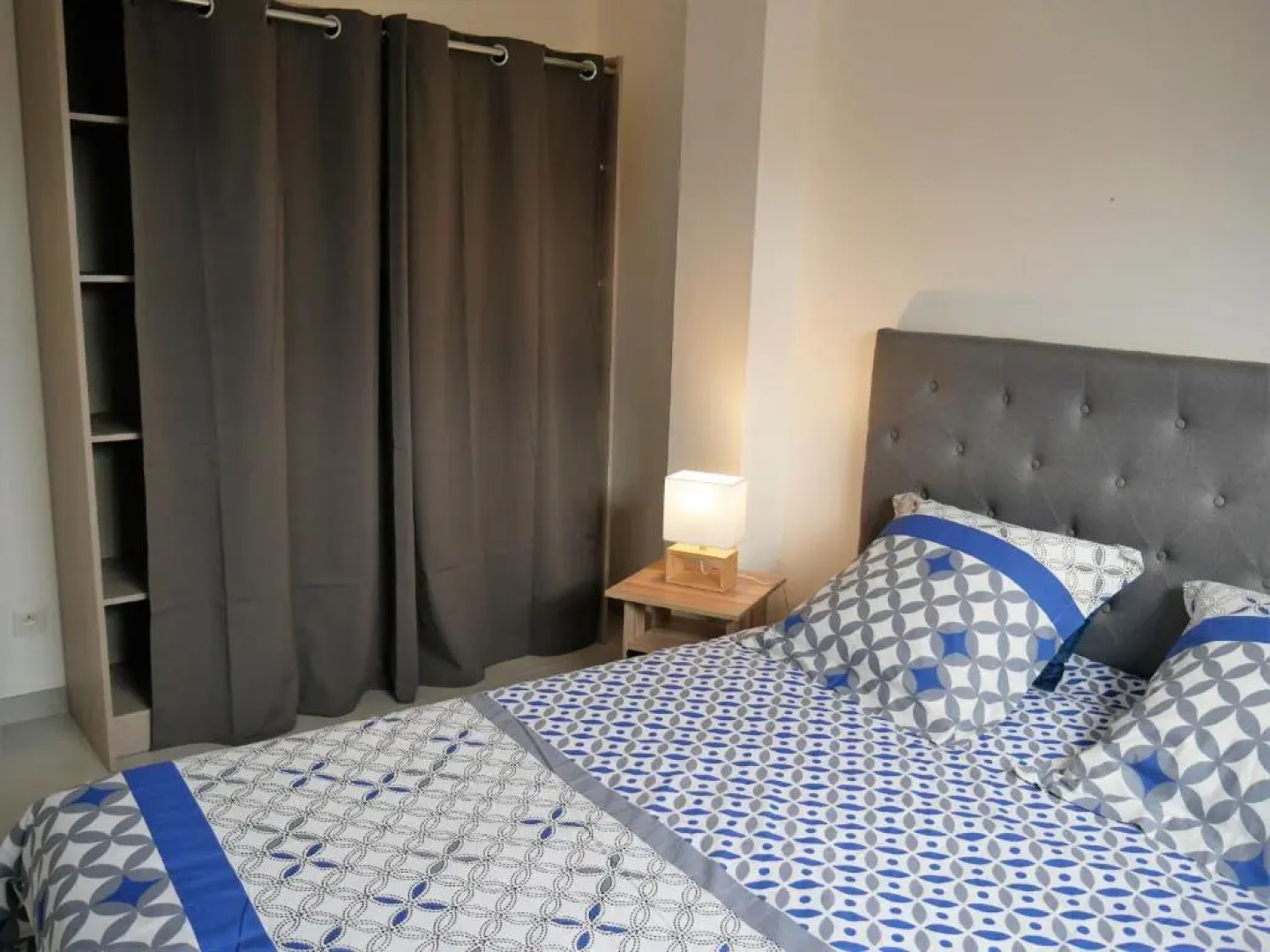 Gîte La Chapelle-Onzerain, 2 pièces, 2 personnes - FR-1-590-192