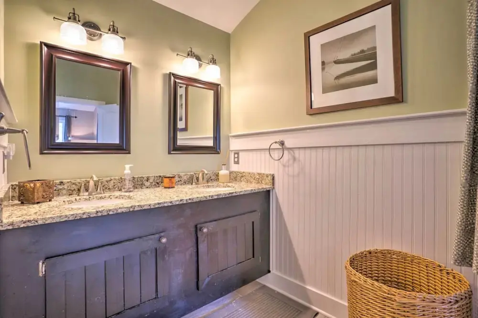 Urbanna Cottage w/ Private Yard & Water Views