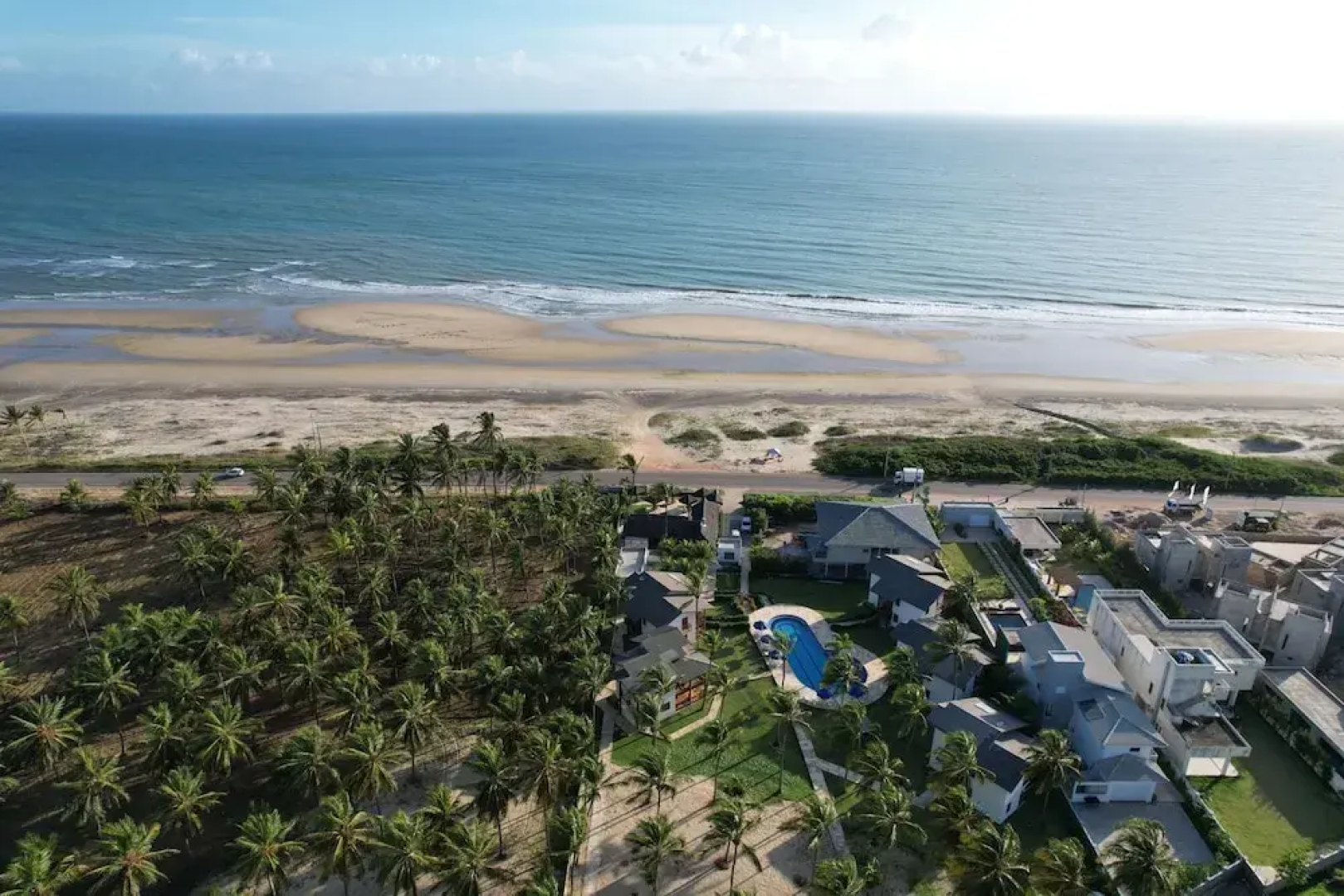Beach Wind Hotel