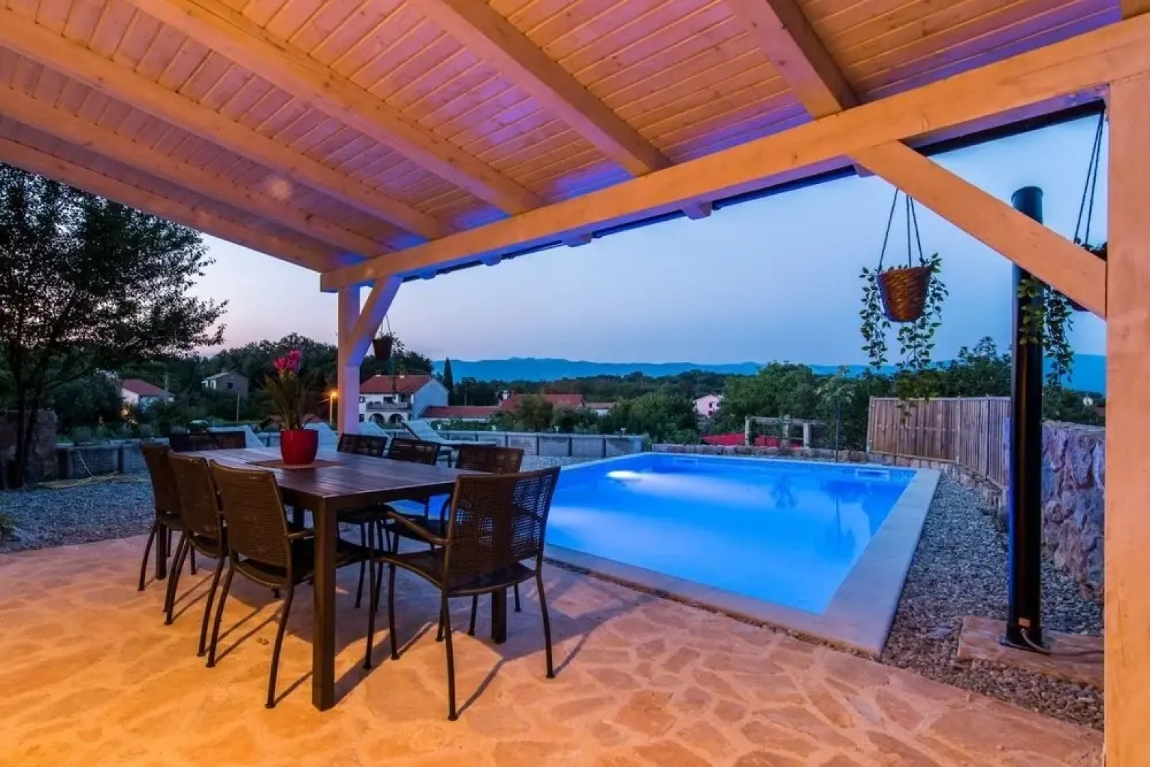 Peace - Rustic With Pool - H