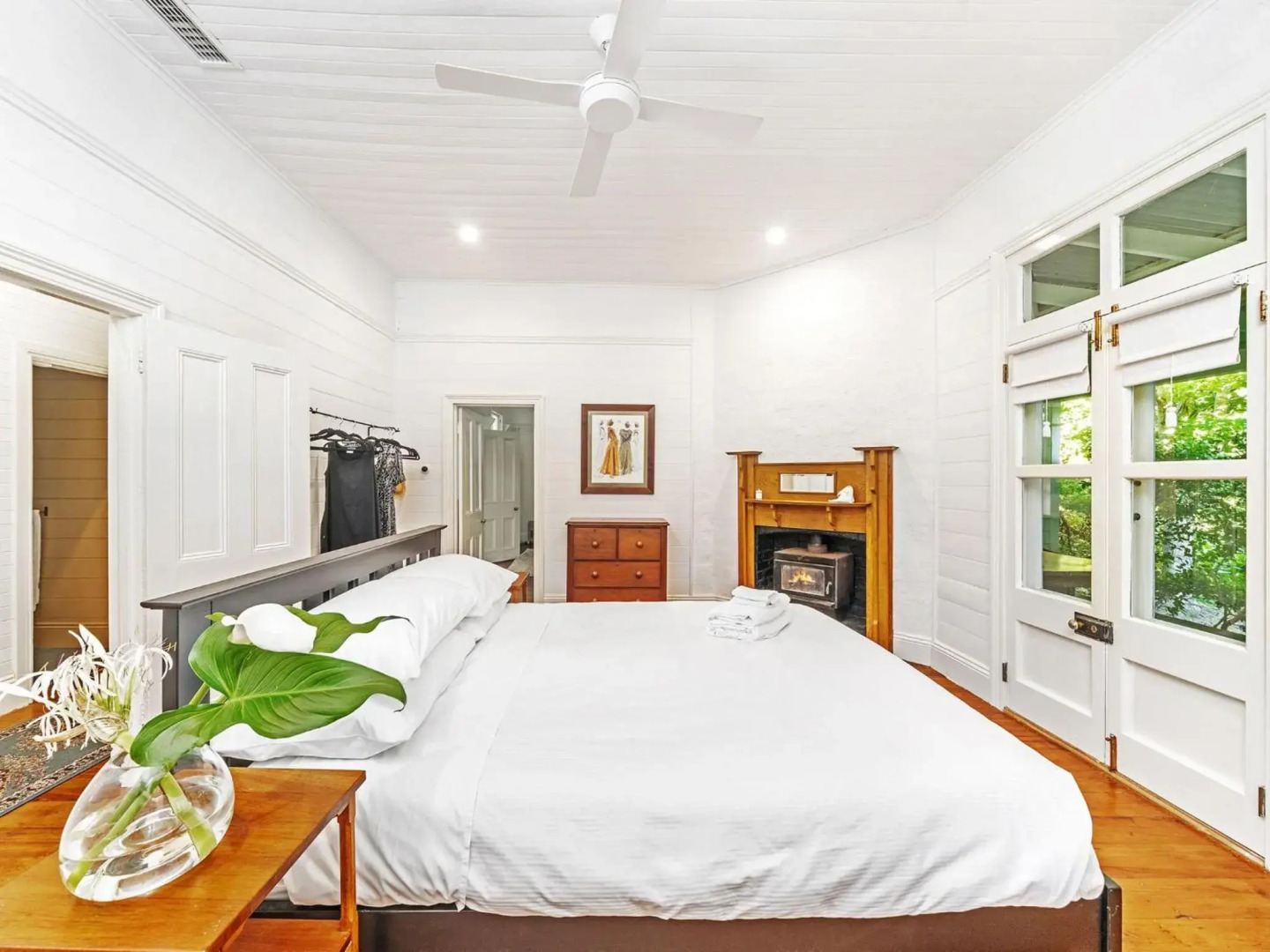 MILHOUSE Berry 4pm Check Out Sundays except Peak season