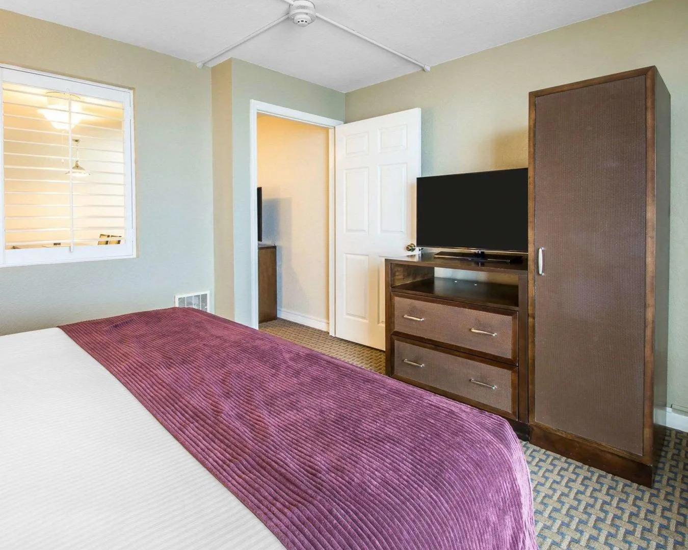 Casa Del Mar Beach Resort