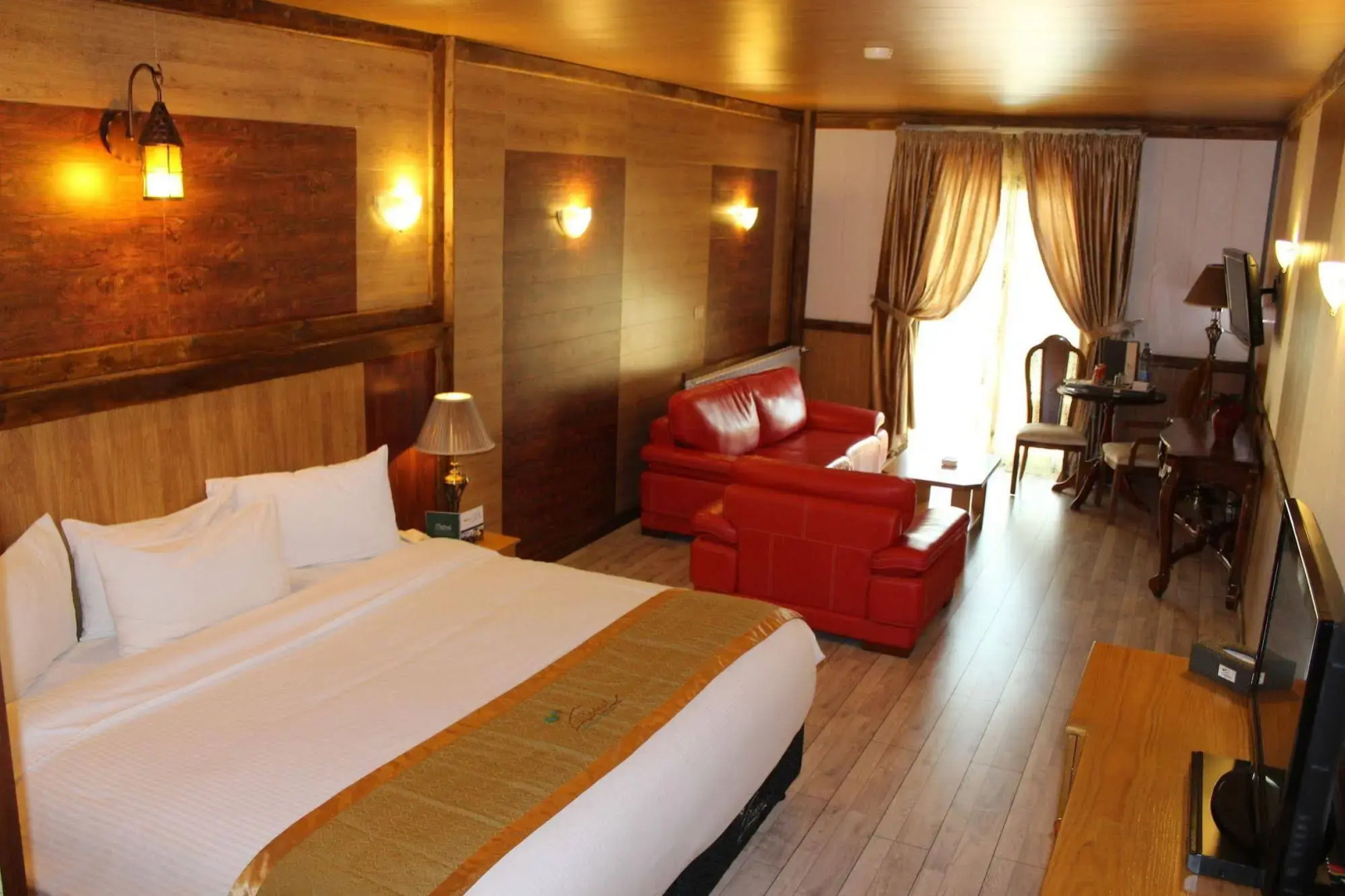 Pineland Hotel and Health Resort