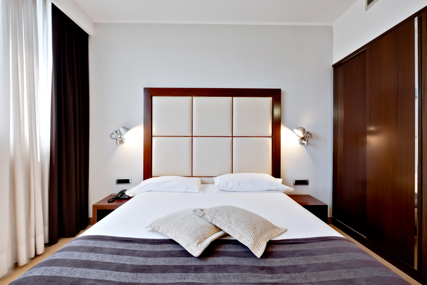 Отель Italiana Hotels Cosenza