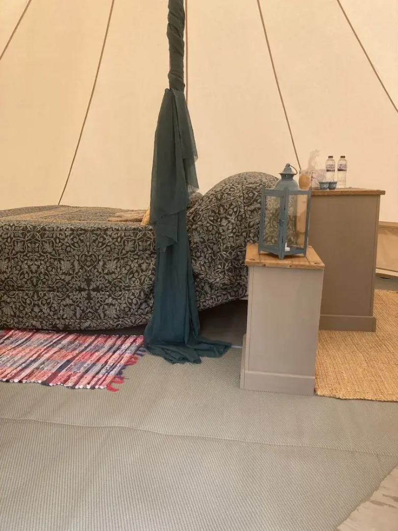 Glamping at The Homestead - Ensuite Bell Tent - Campsite