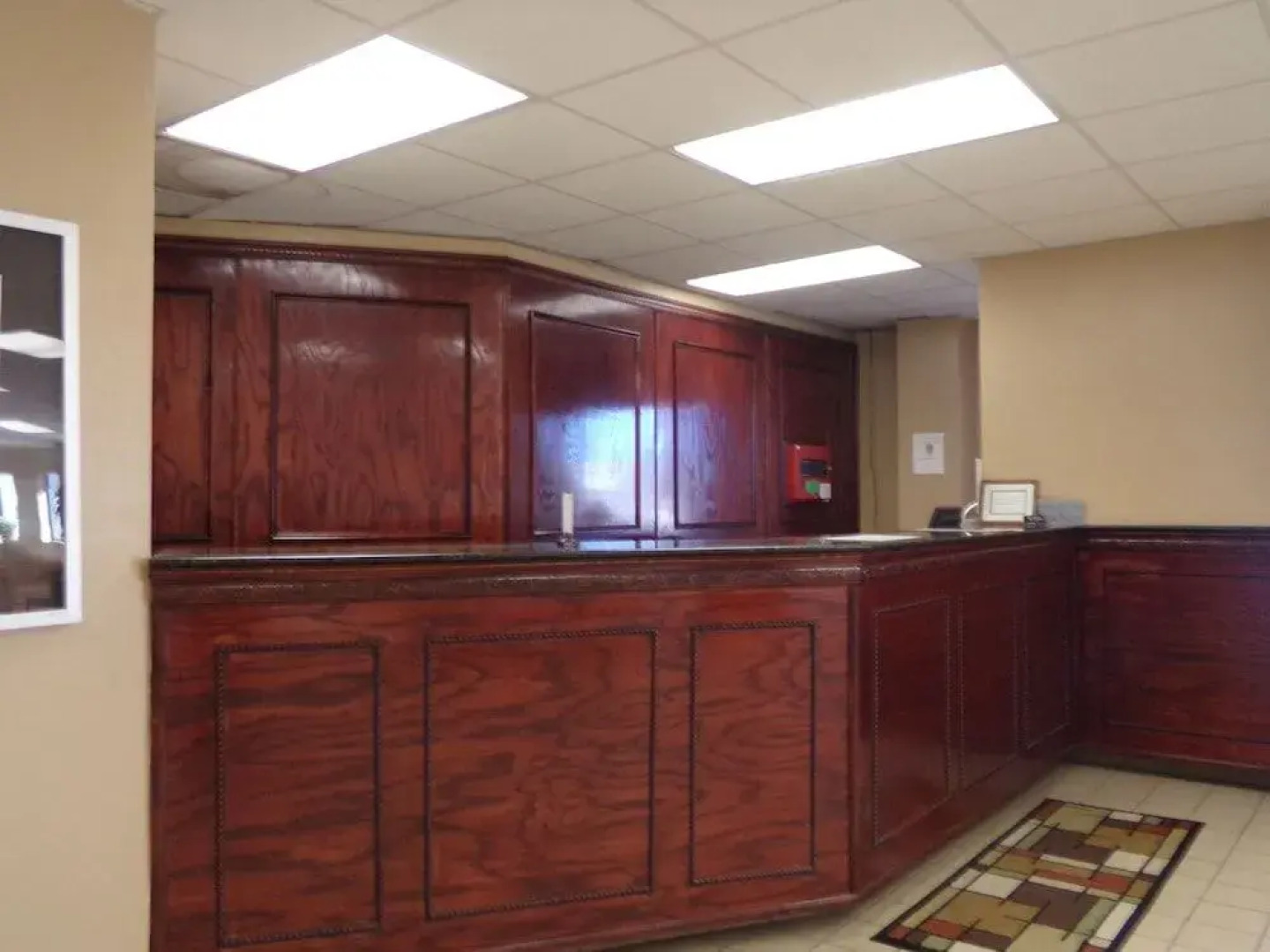 Super 8 By Wyndham Altus