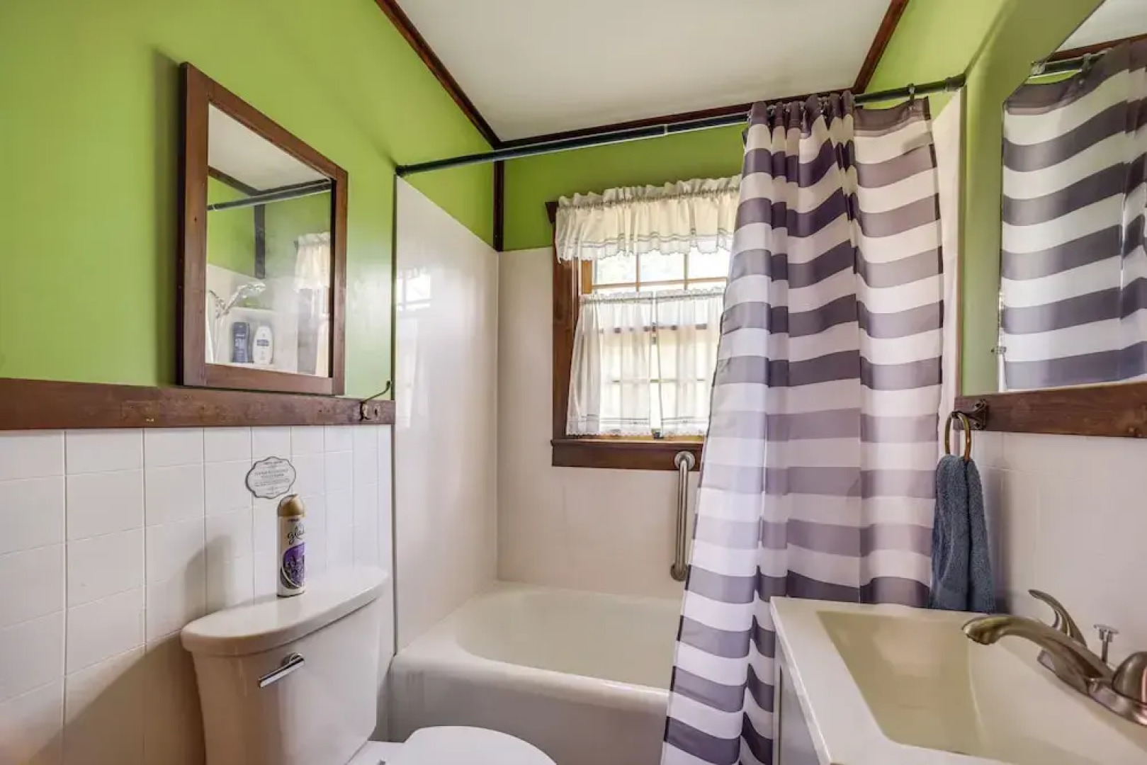 Mtn-view Cascade Cabin Near Garden of the Gods!