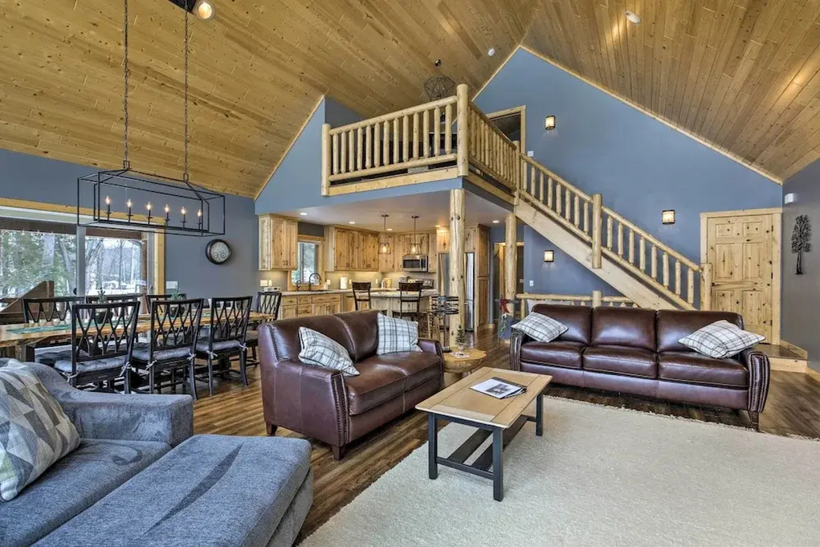 Lakefront Cottage in Iron River: 3 Mi to Skiing!