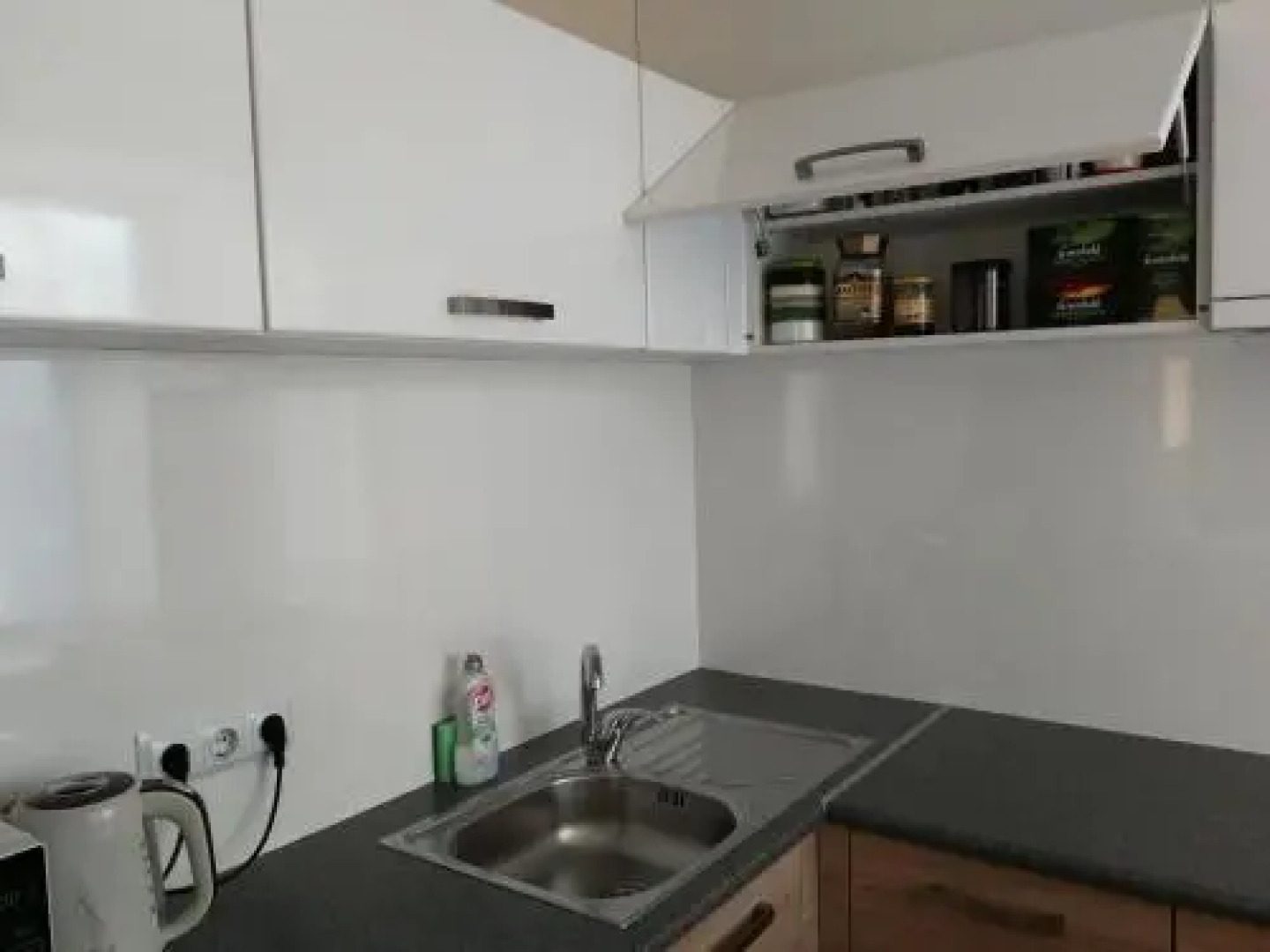 VIN service Atbrivosanas alley 119