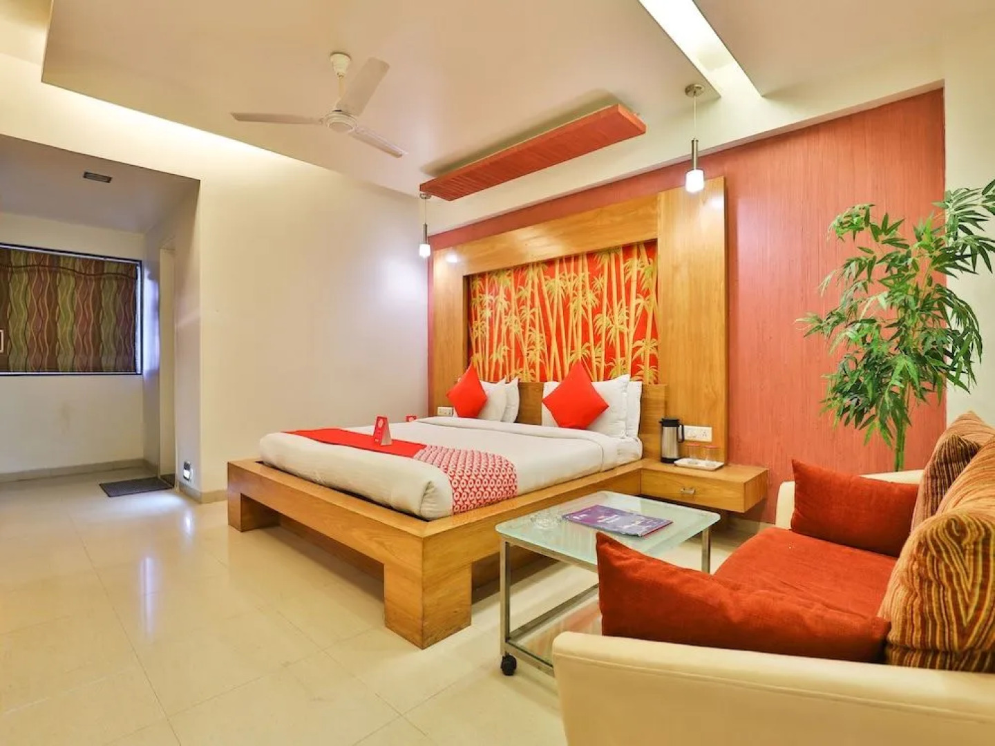 OYO 13372 Hotel Laksh Residency