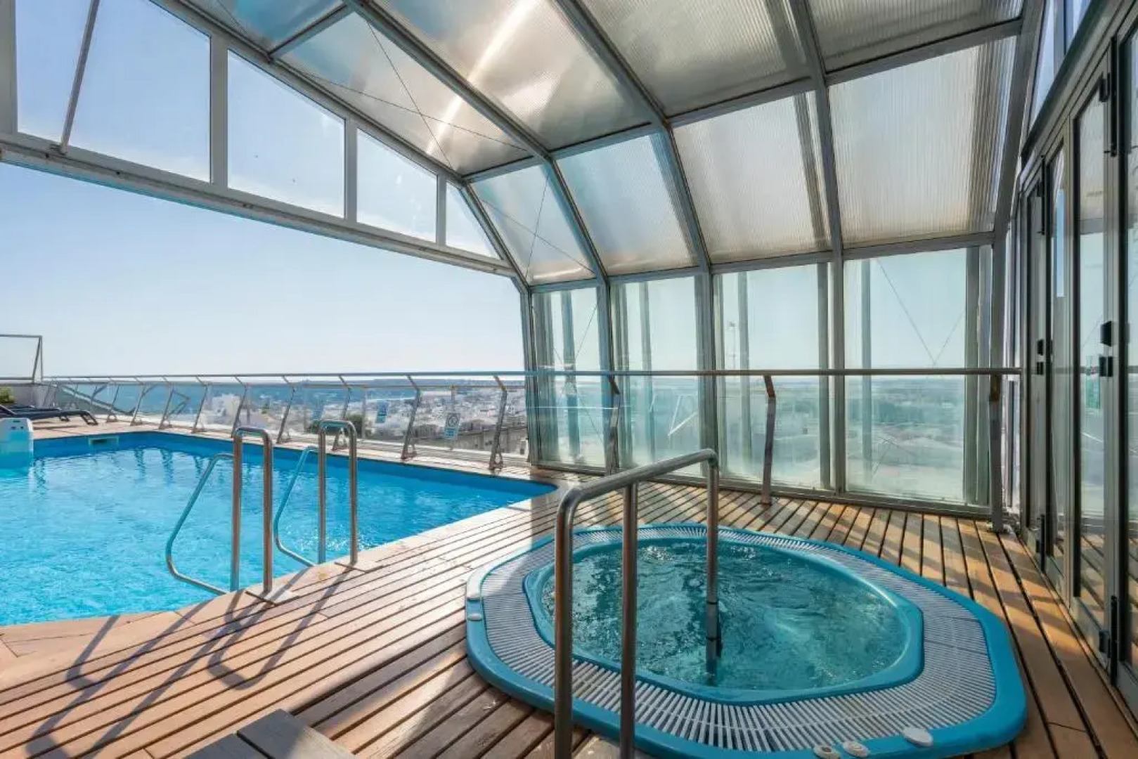 ARTIEM Urban Apartments