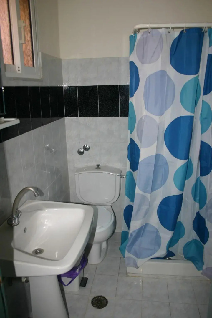 Lyristis Dinos Studios & Apartments