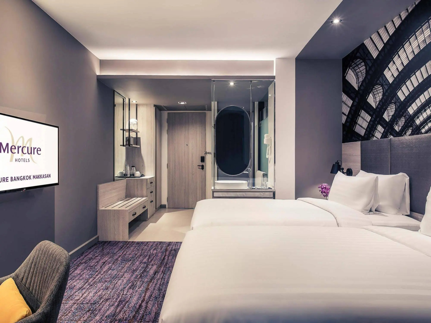 Отель Mercure Bangkok Makkasan