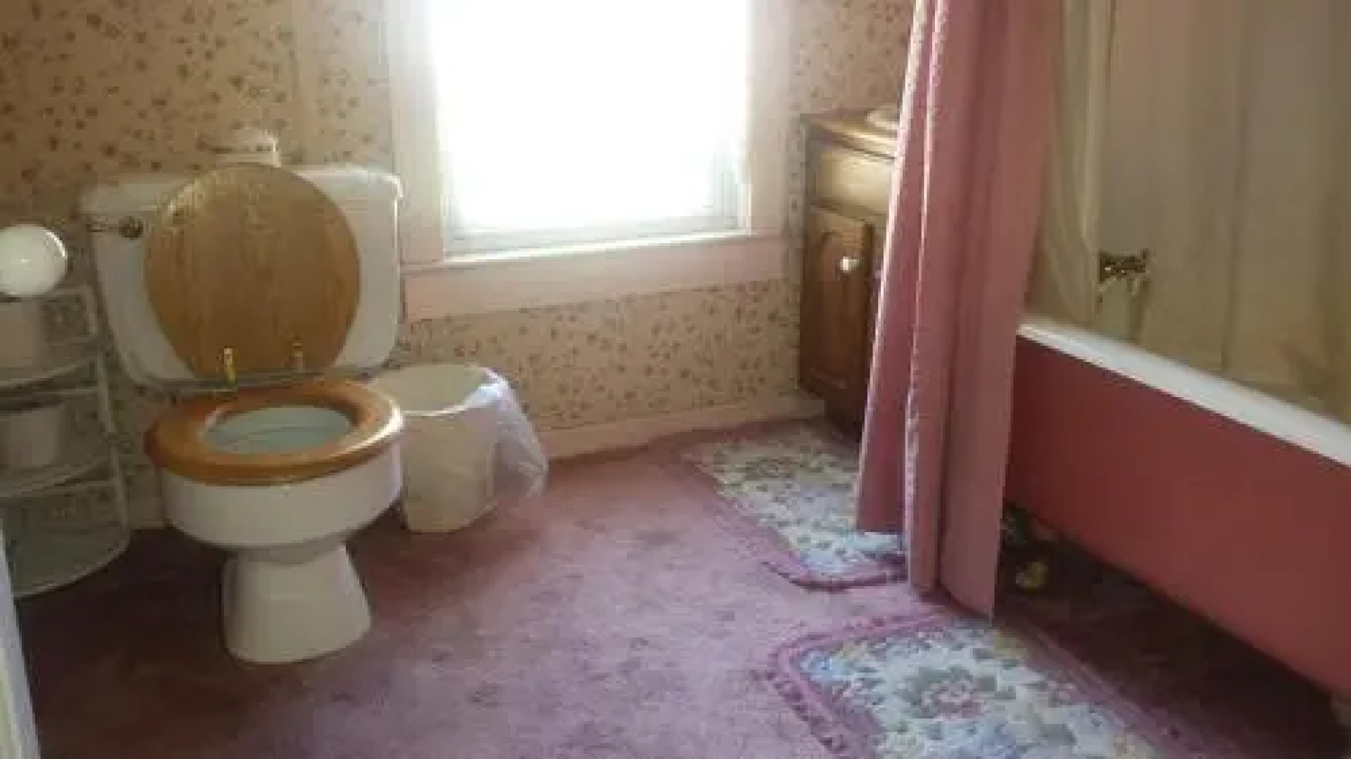 Aunt Jane's Yellow House