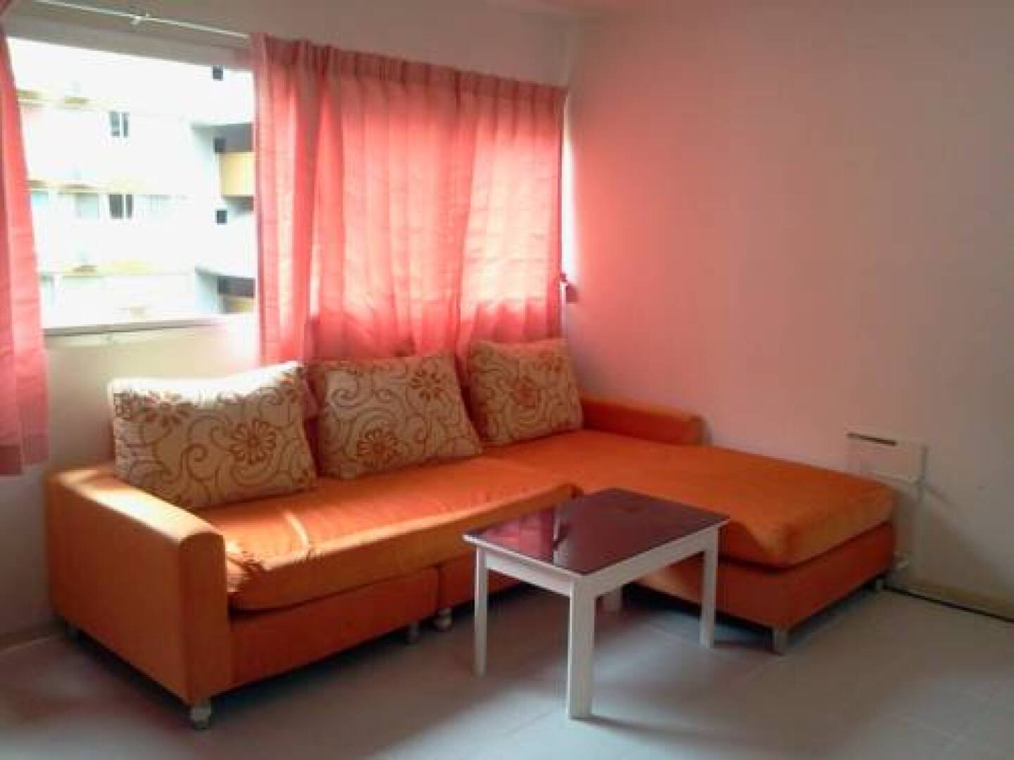 Muangthong Thani by Intanee