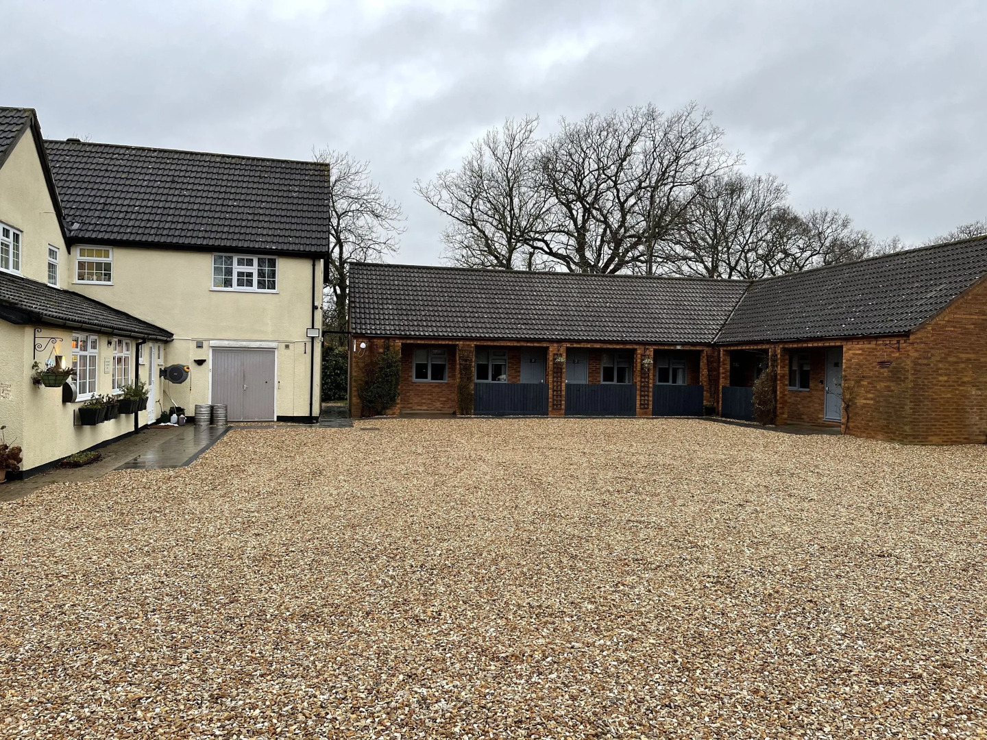 Village Limits Bed & Breakfast Accommodation