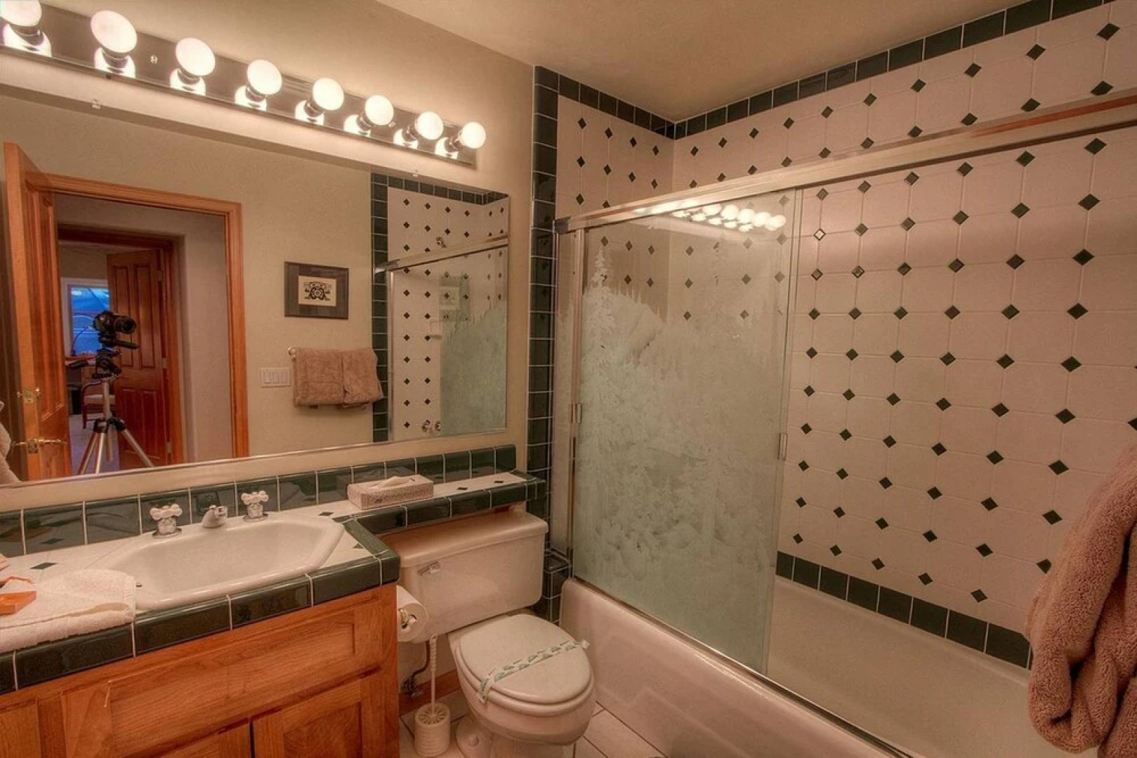 Silver Rock Lodge by Lake Tahoe Accommodations