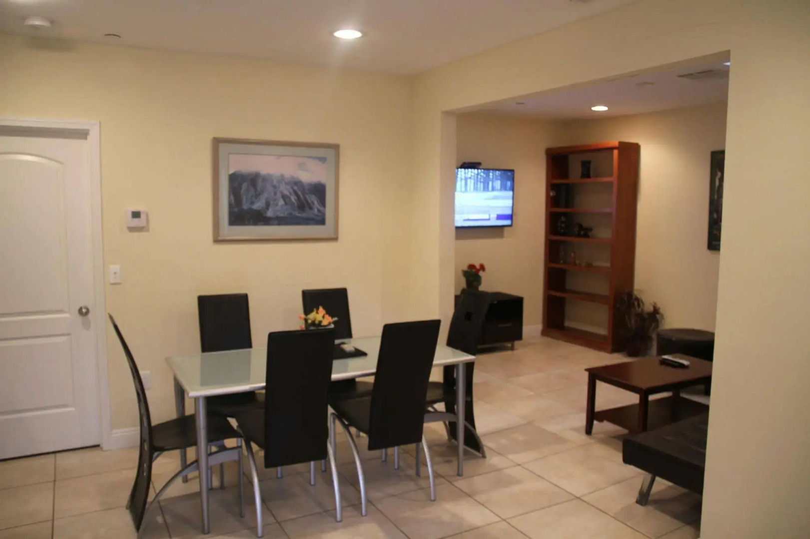 Modern Home in Burbank