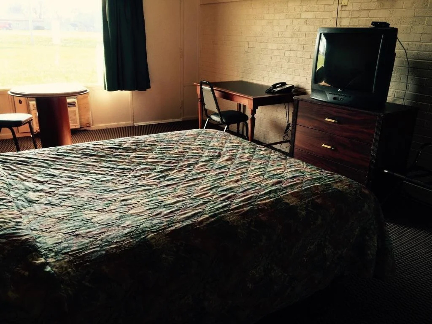 Lewis & Clark Motor Lodge