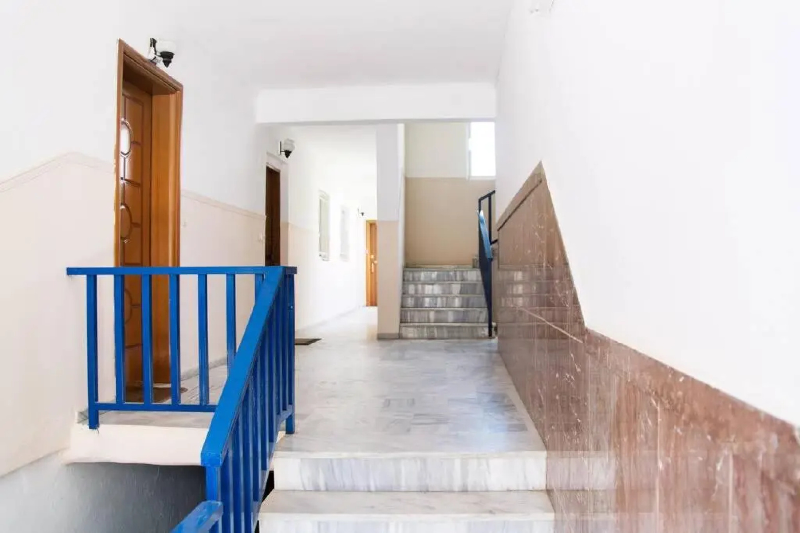 Seafront 2 bedrooms apartment