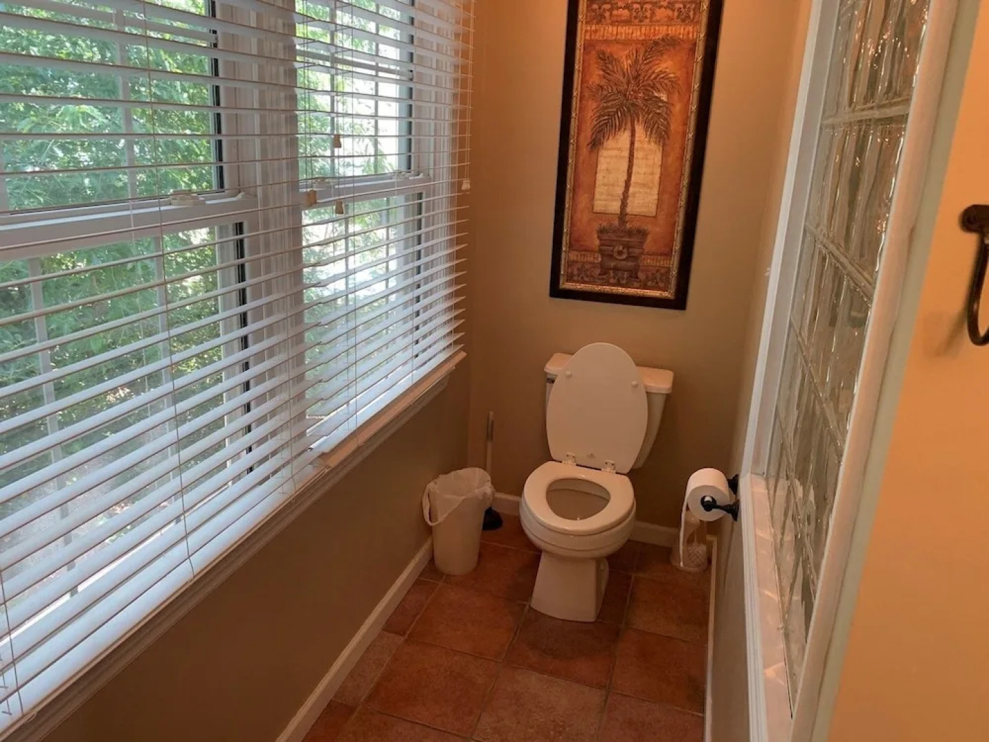 Carriage House #64613 4 Bedrooms 3 Bathrooms Home