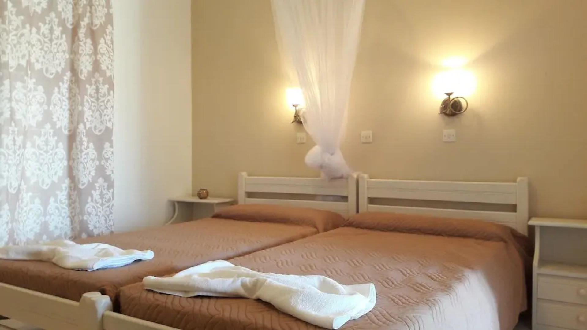 Arillas Dream Studios