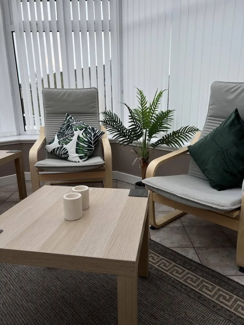 Beautiful Three Bedroom Seaside Retreat