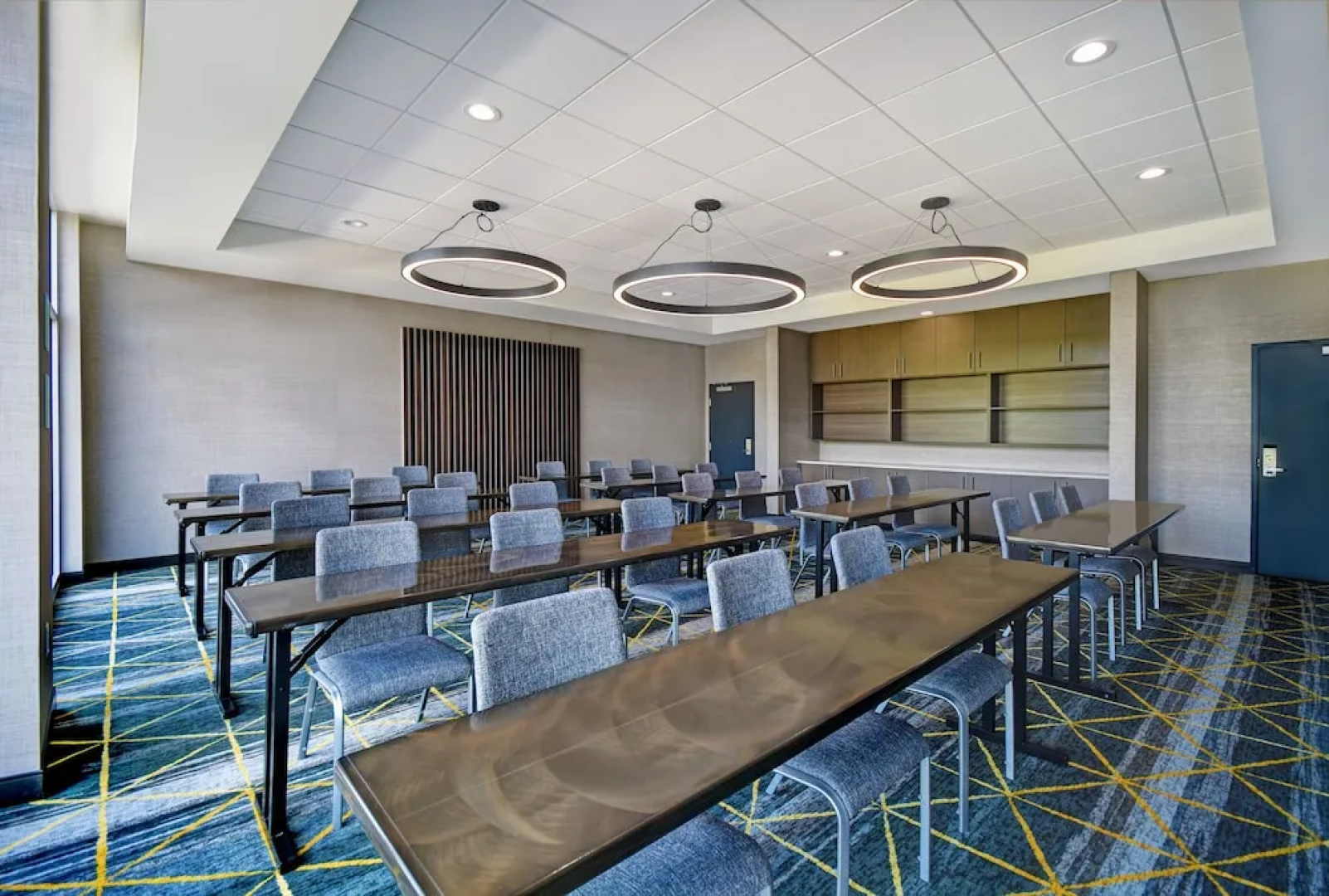 Holiday Inn Grand Rapids North - Walker, an IHG Hotel