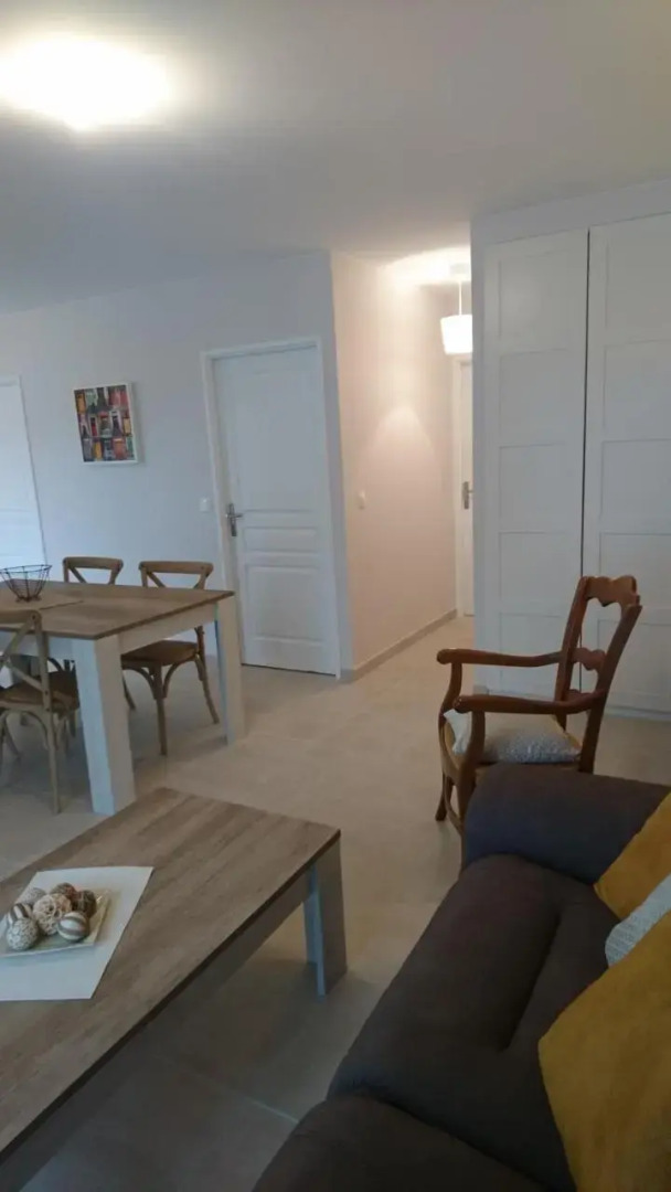 Les Lauzes De St Michel-La Sarriette