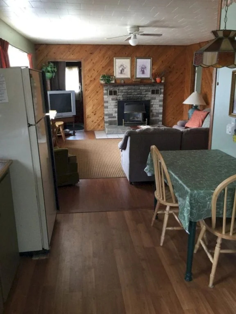 Moore's Mountain Lodge - Moore's Motel