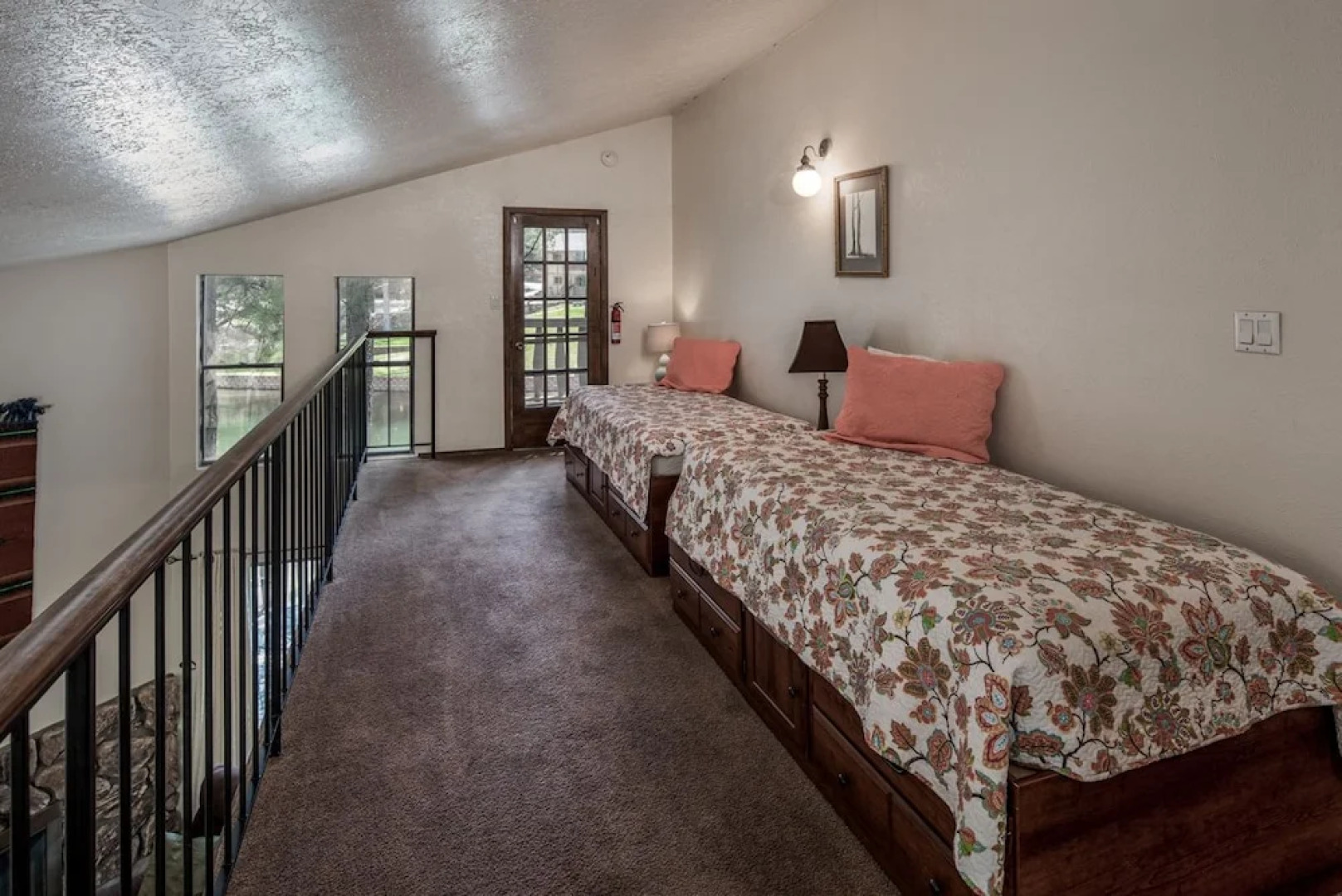 40 Innsbrook - Three Bedroom Townhome