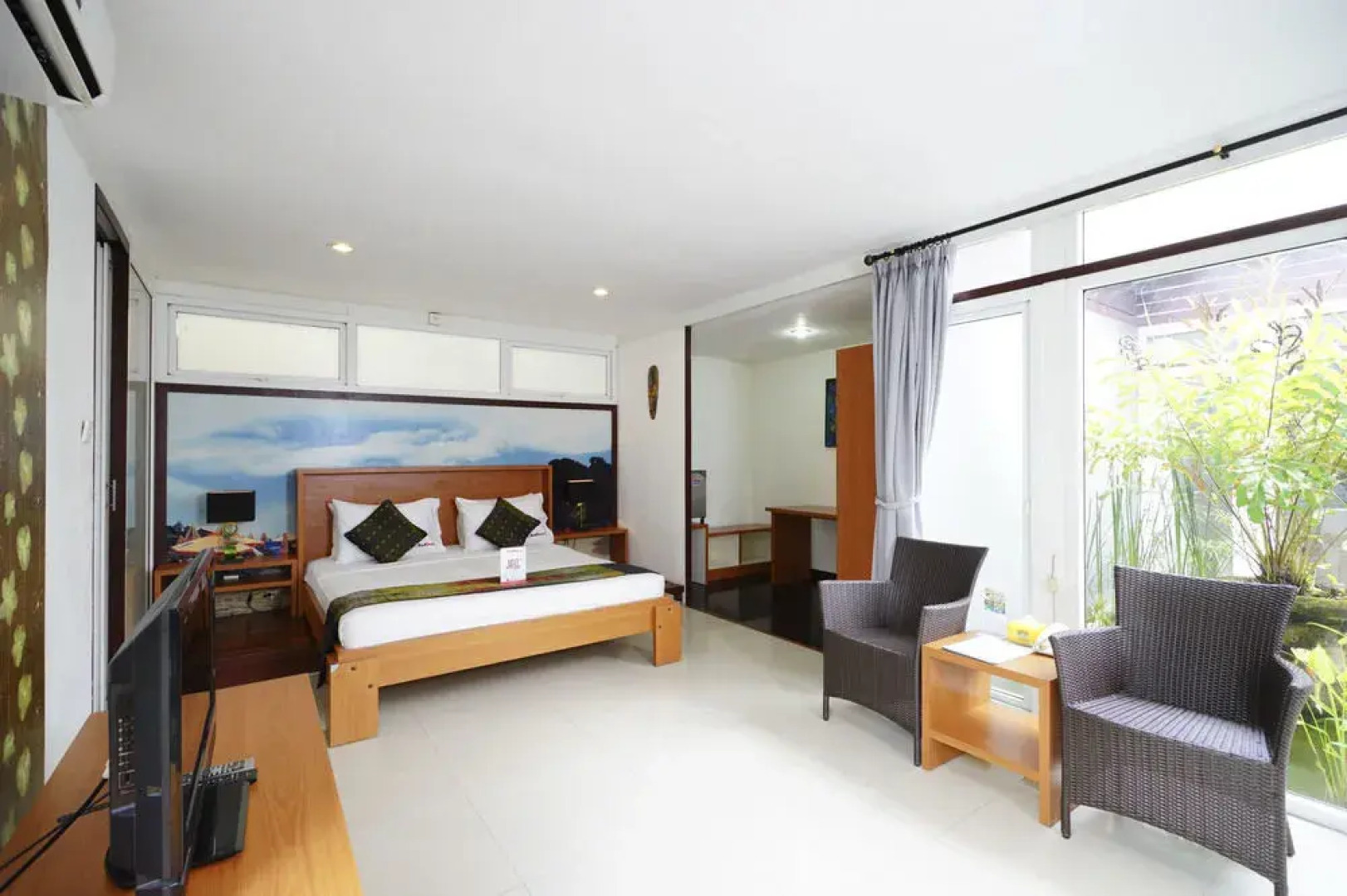 RedDoorz @ Klecung Umalas