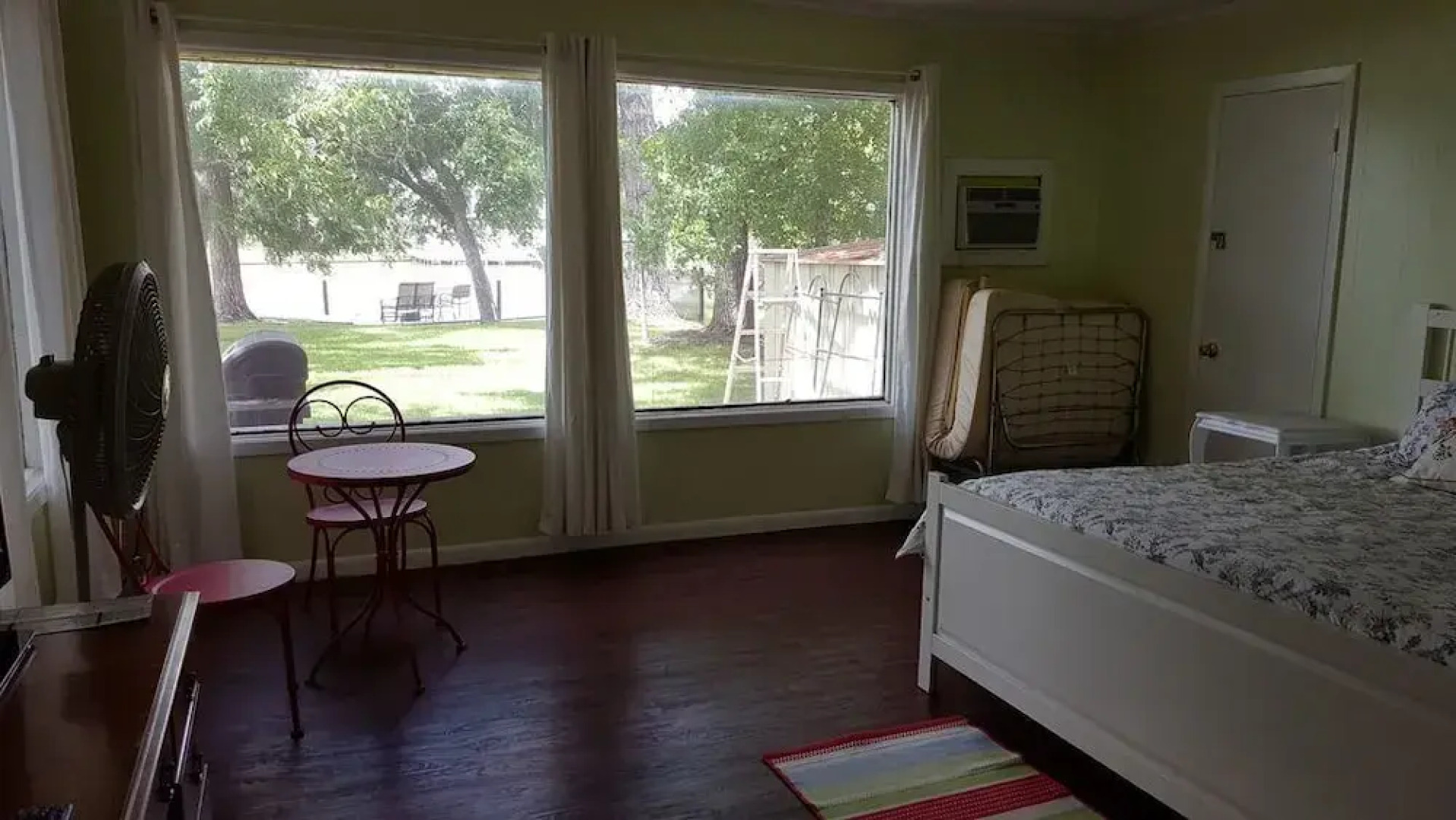 Constant-level Lake LBJ - 3 BR Sleep 12