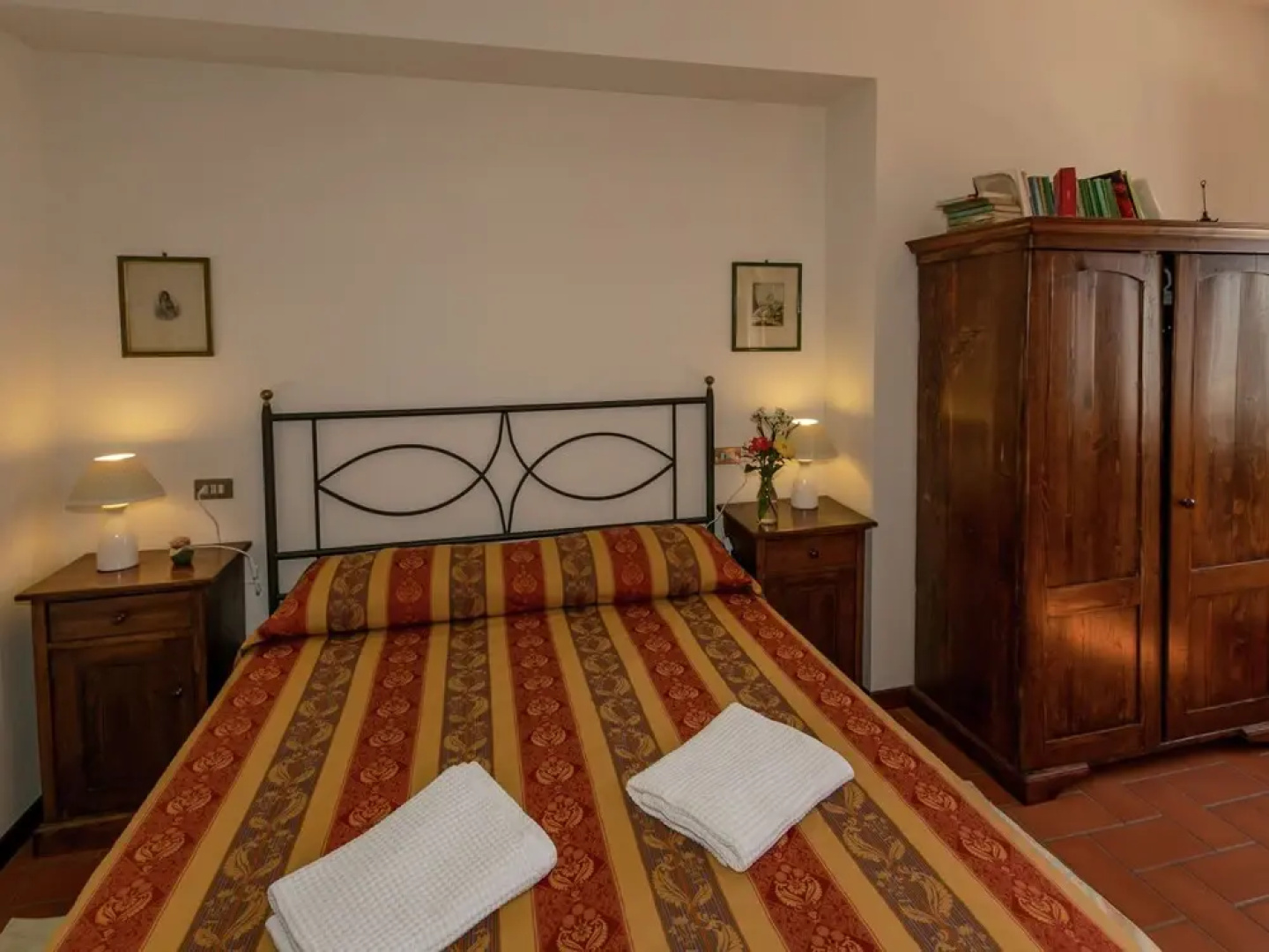 Spacious Farmhouse in Ficulle with Swimming Pool
