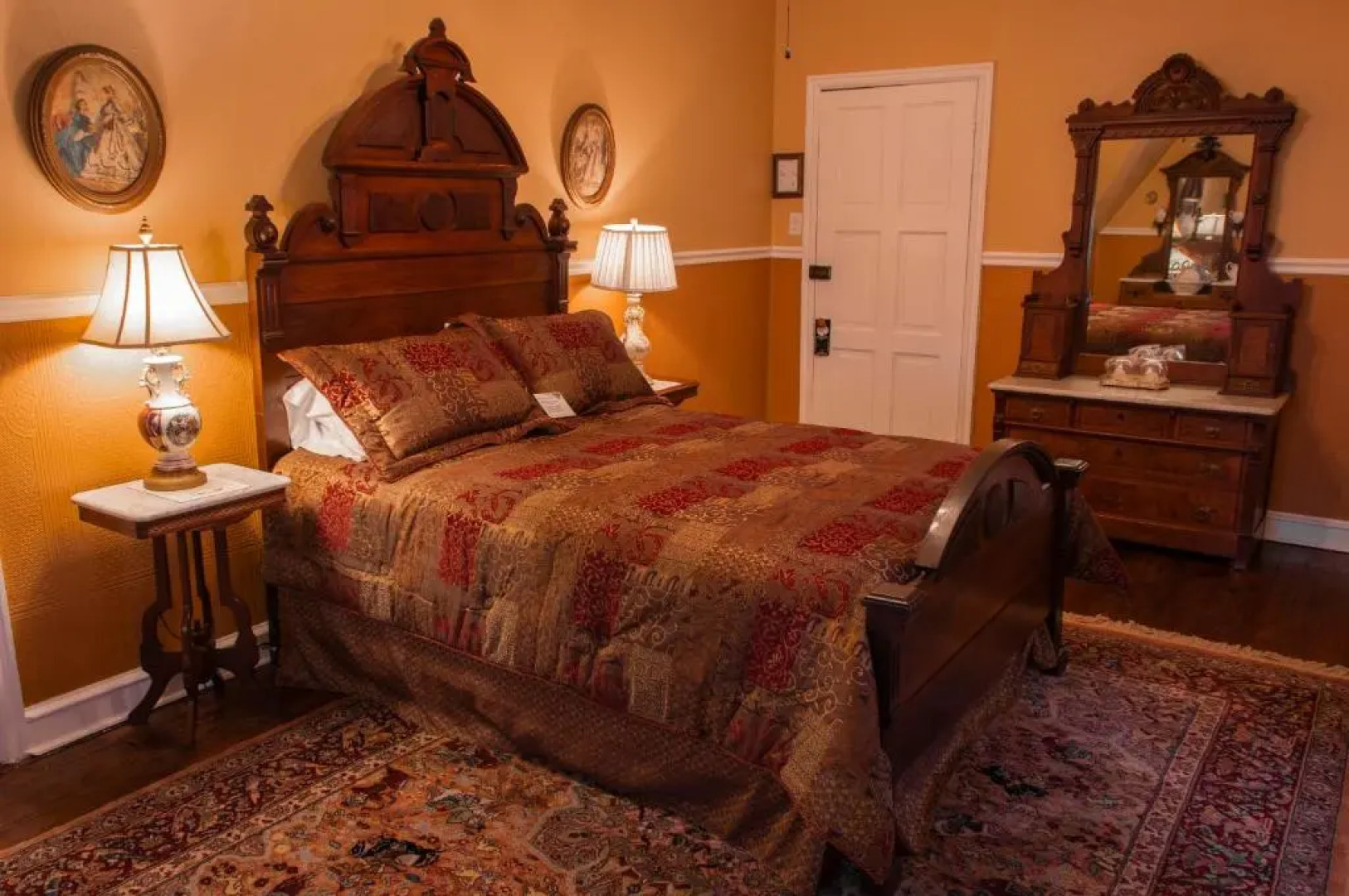 Gifford-Risley House Bed and Breakfast