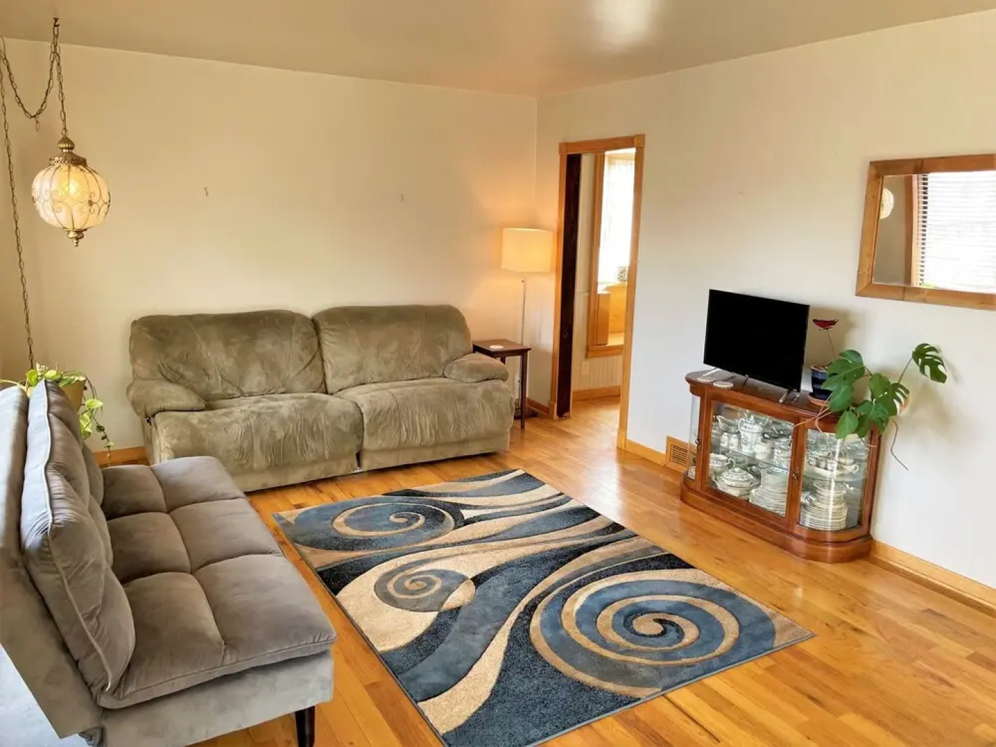 The Midvale House 4 Bedroom Home by Redawning