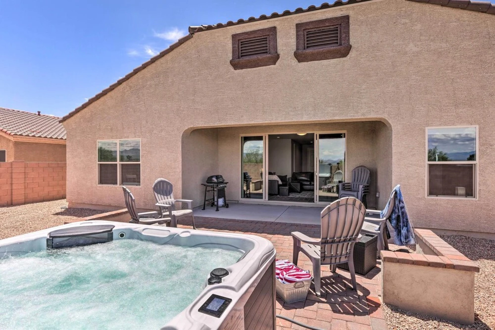 Inviting Sahuarita Home < 5 Mi to Lake Park!