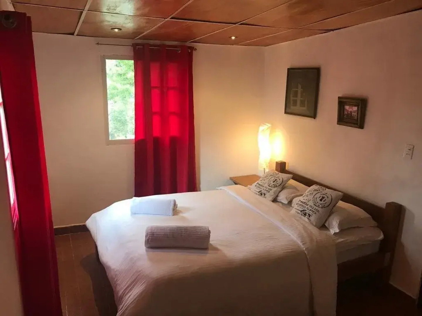 La Petite Maison Cabañas & Hostal