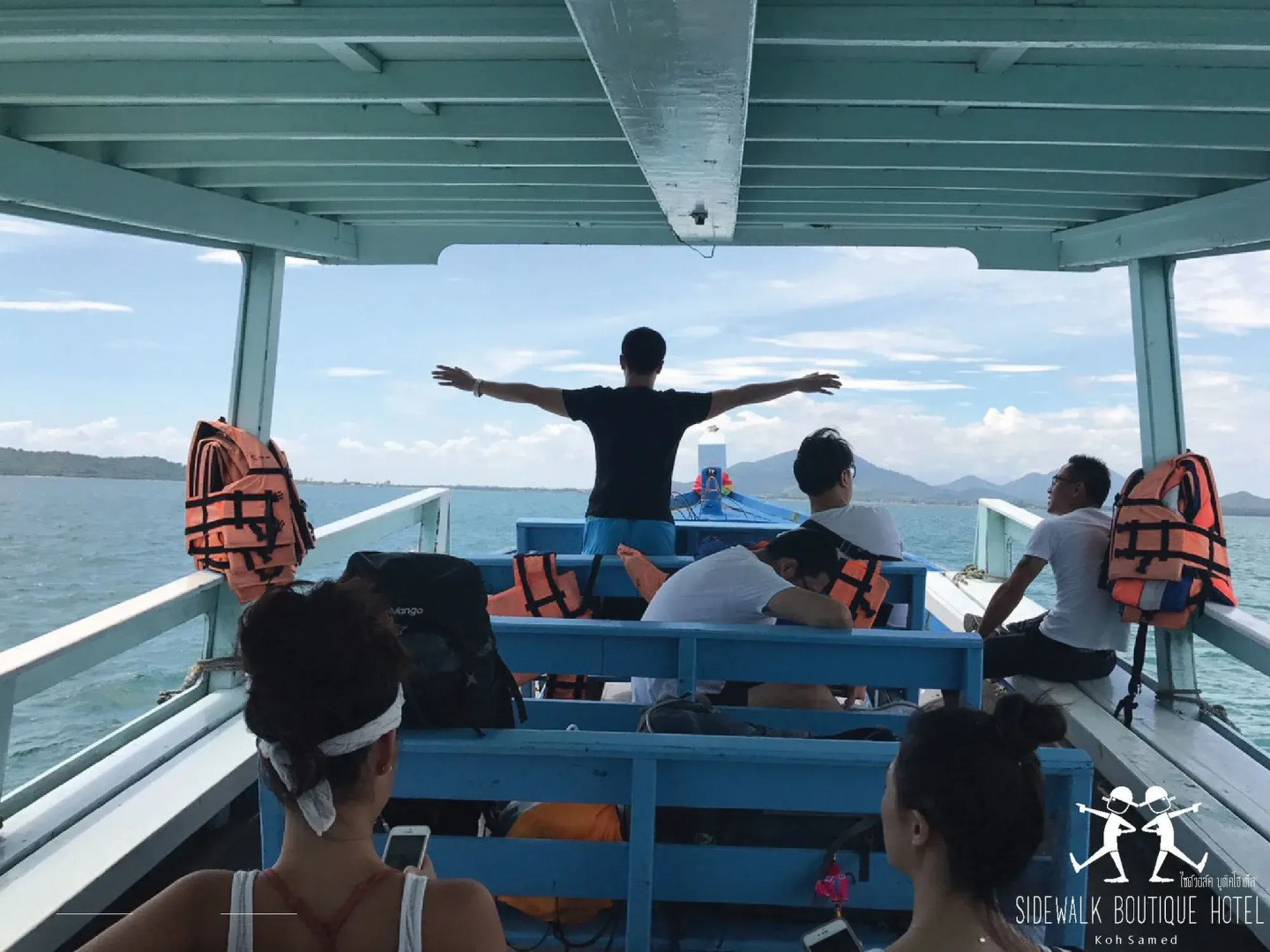 Side Walk Boutique Hotel