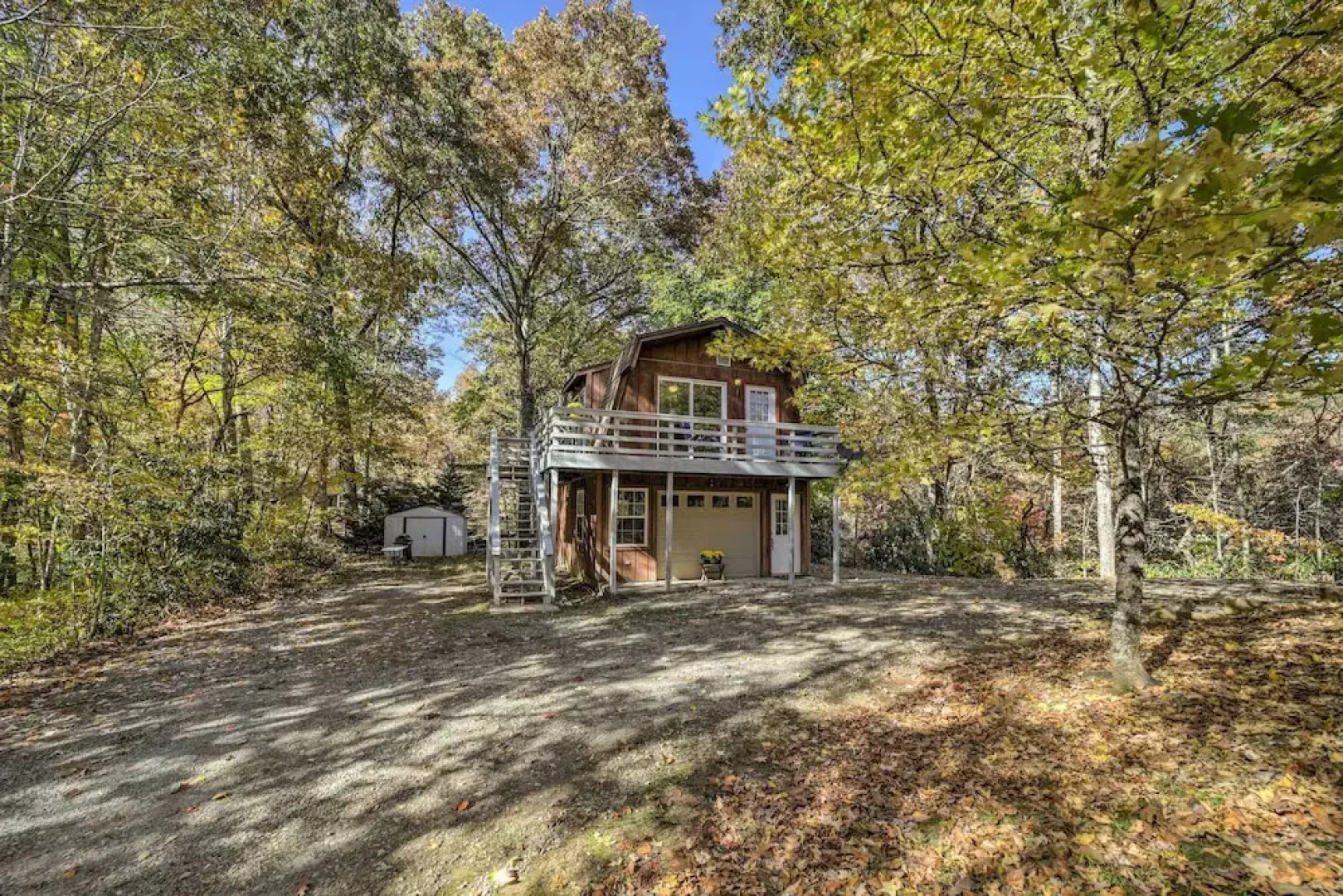 Sky Loft Bryson Studio: 1 Mi From Fontana Lake!