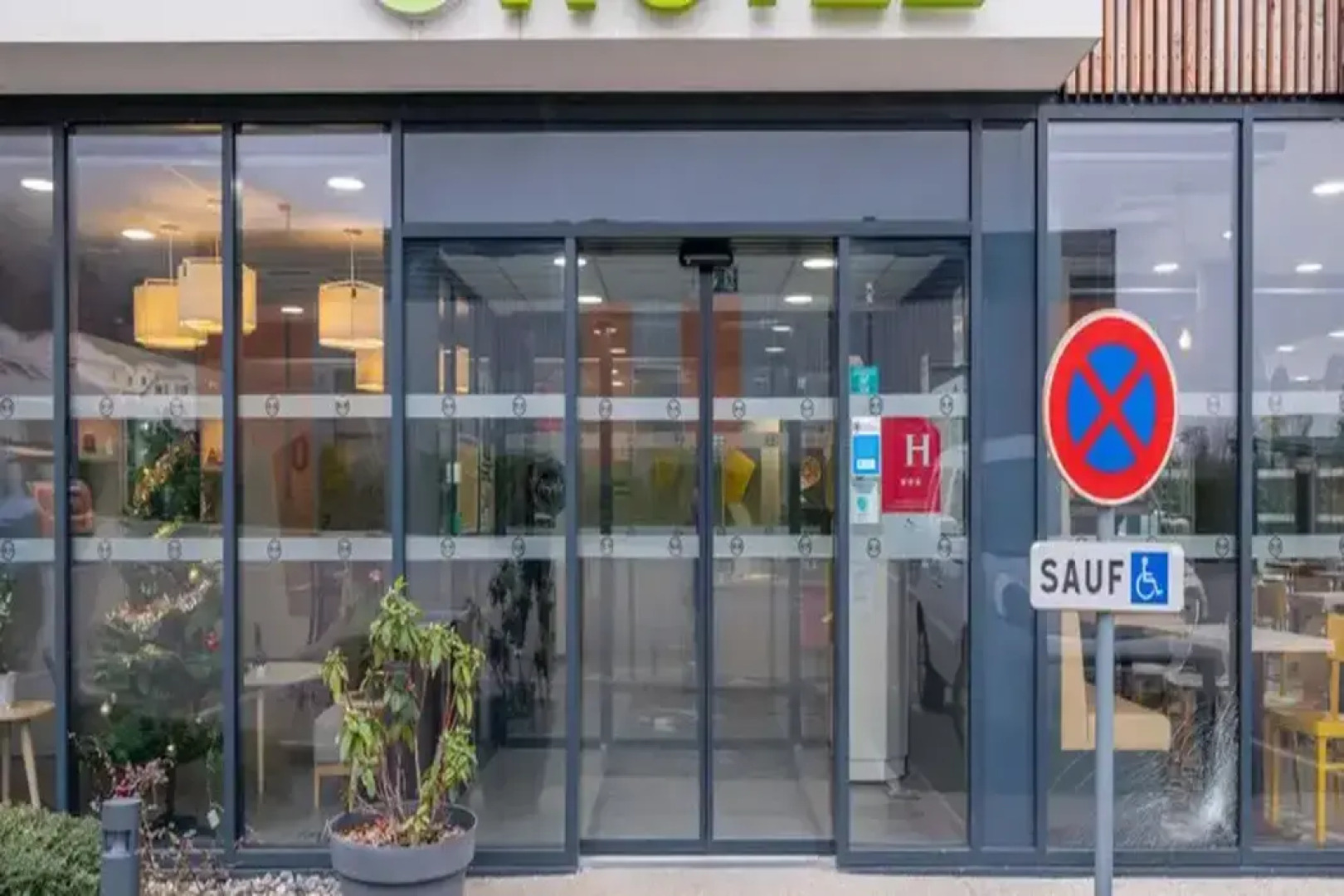 B&B HOTEL ANNEMASSE Saint-Cergues