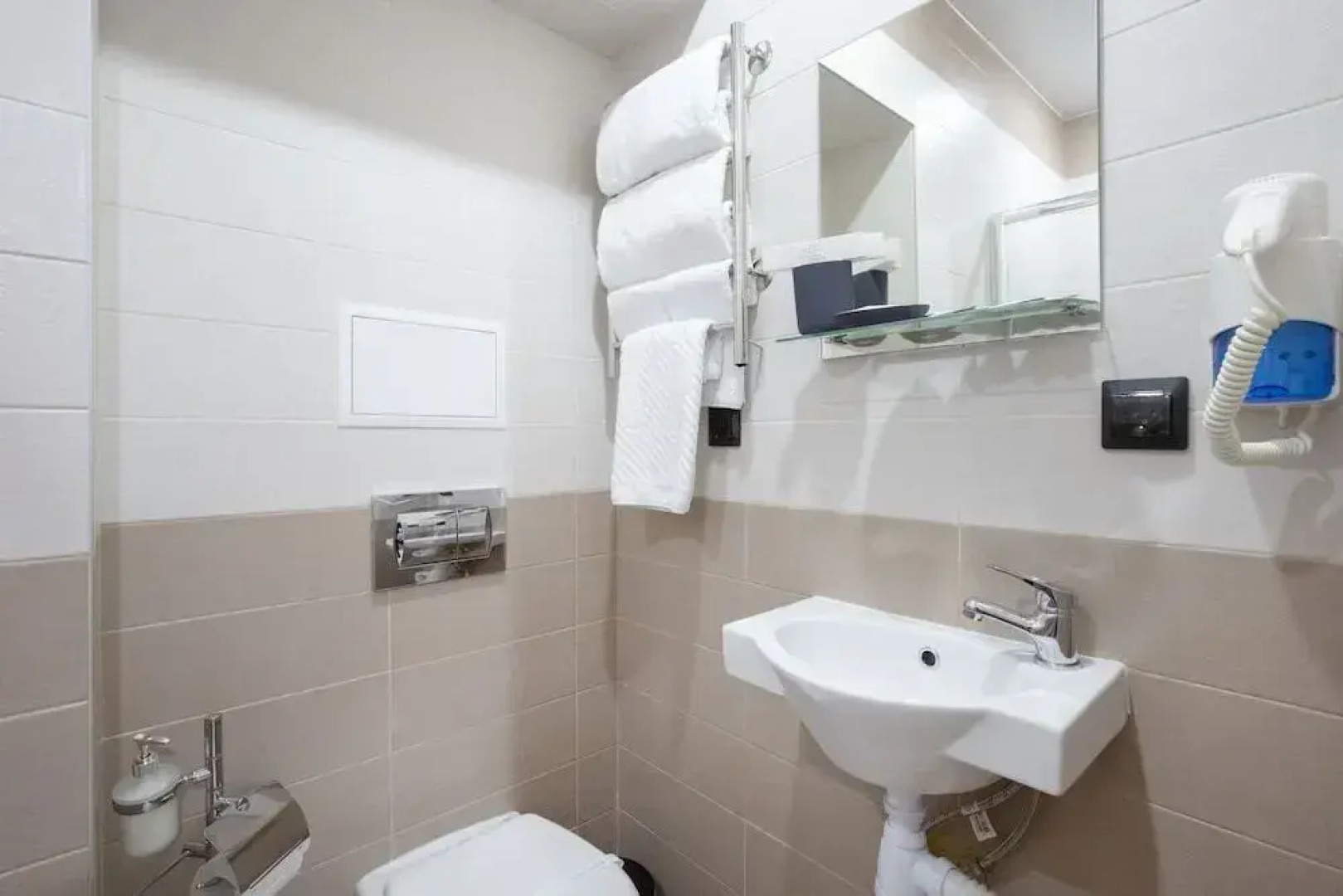 Отель Smart Welcome by Academia