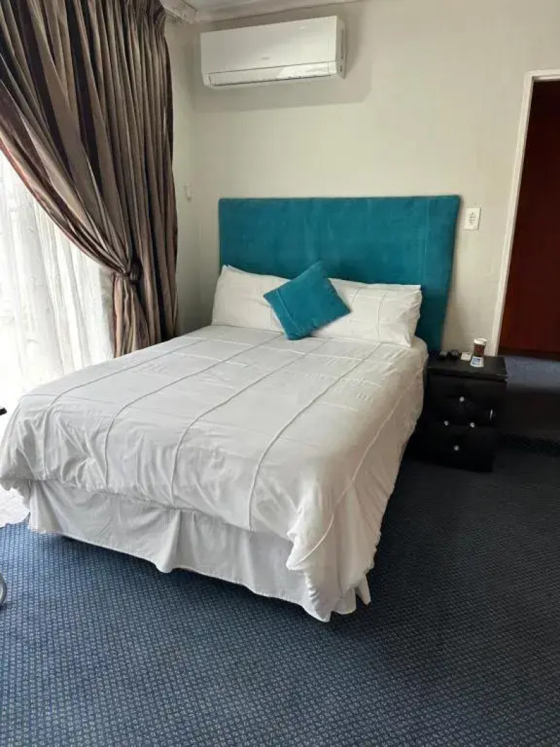 Sleep Easy Guest House