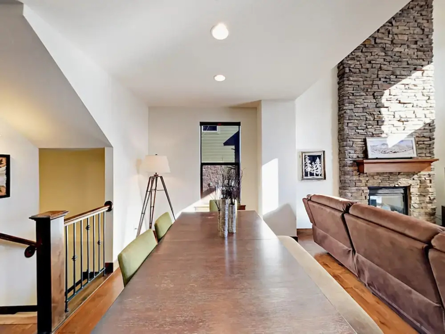 13285 Alexis Drive Townhouse 5 Bedrooms 4.5 Bathrooms Townhouse