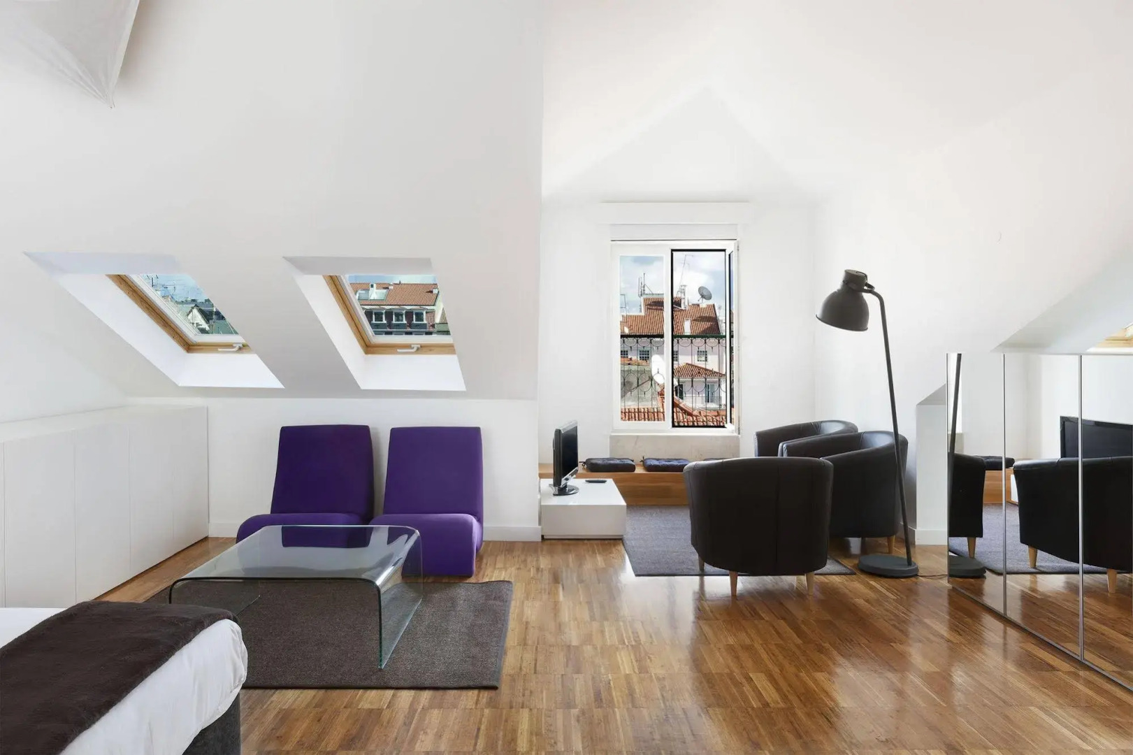 Hello Lisbon Bairro Alto Apartments