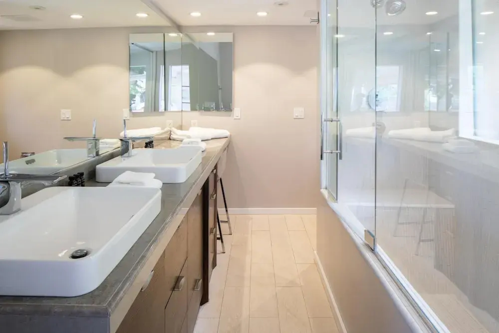 Piedra by AvantStay | Malibu Oasis w/ Patio & Spa