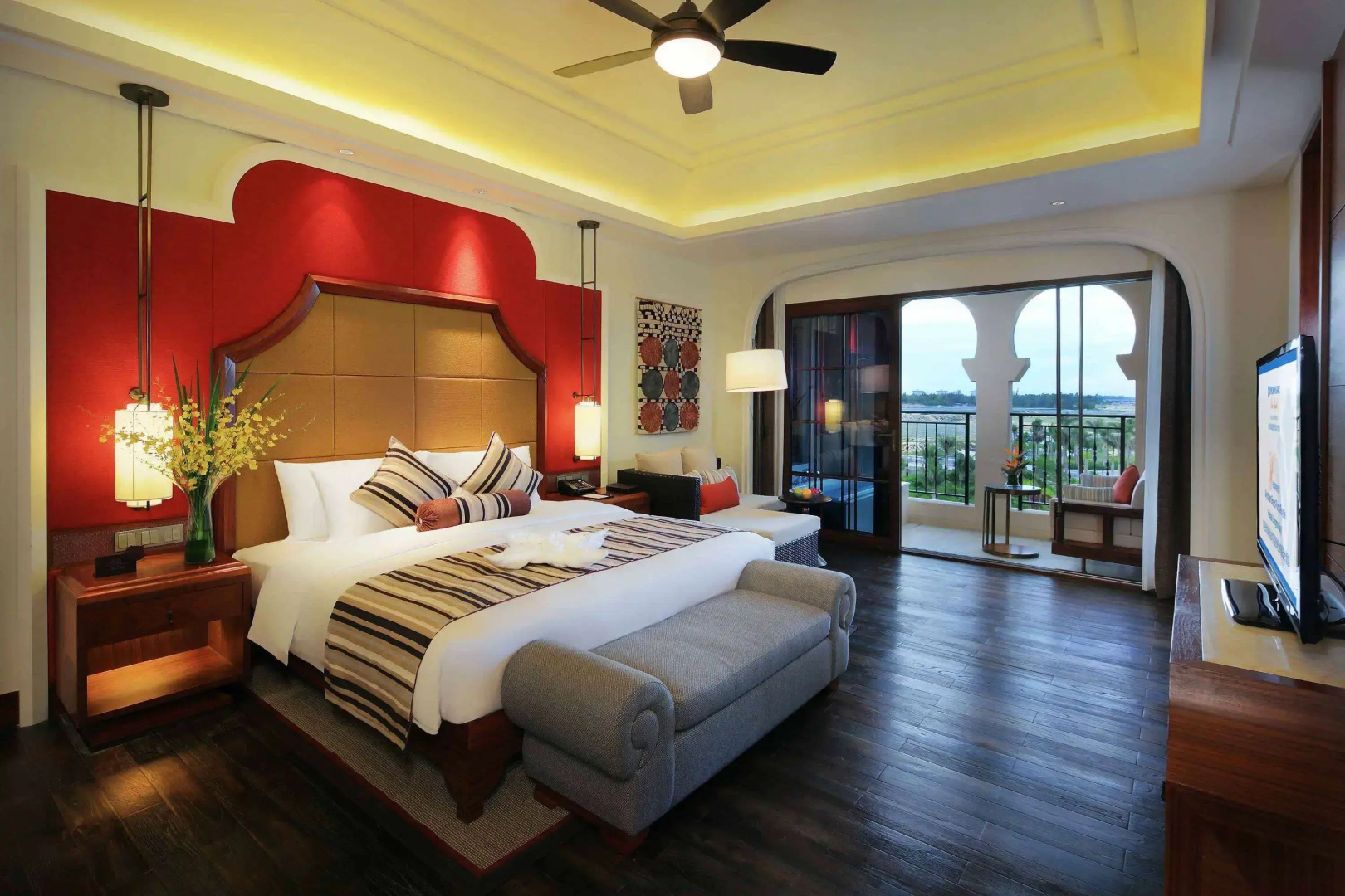 Wyndham Grand Plaza Royale Hainan Longmu Bay