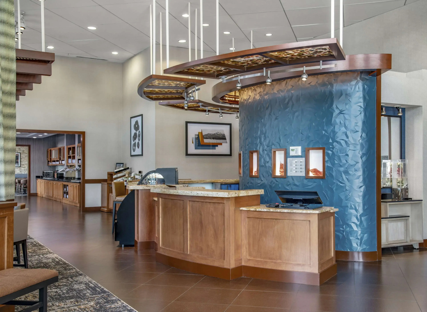 Hyatt Place Riverside Downtown