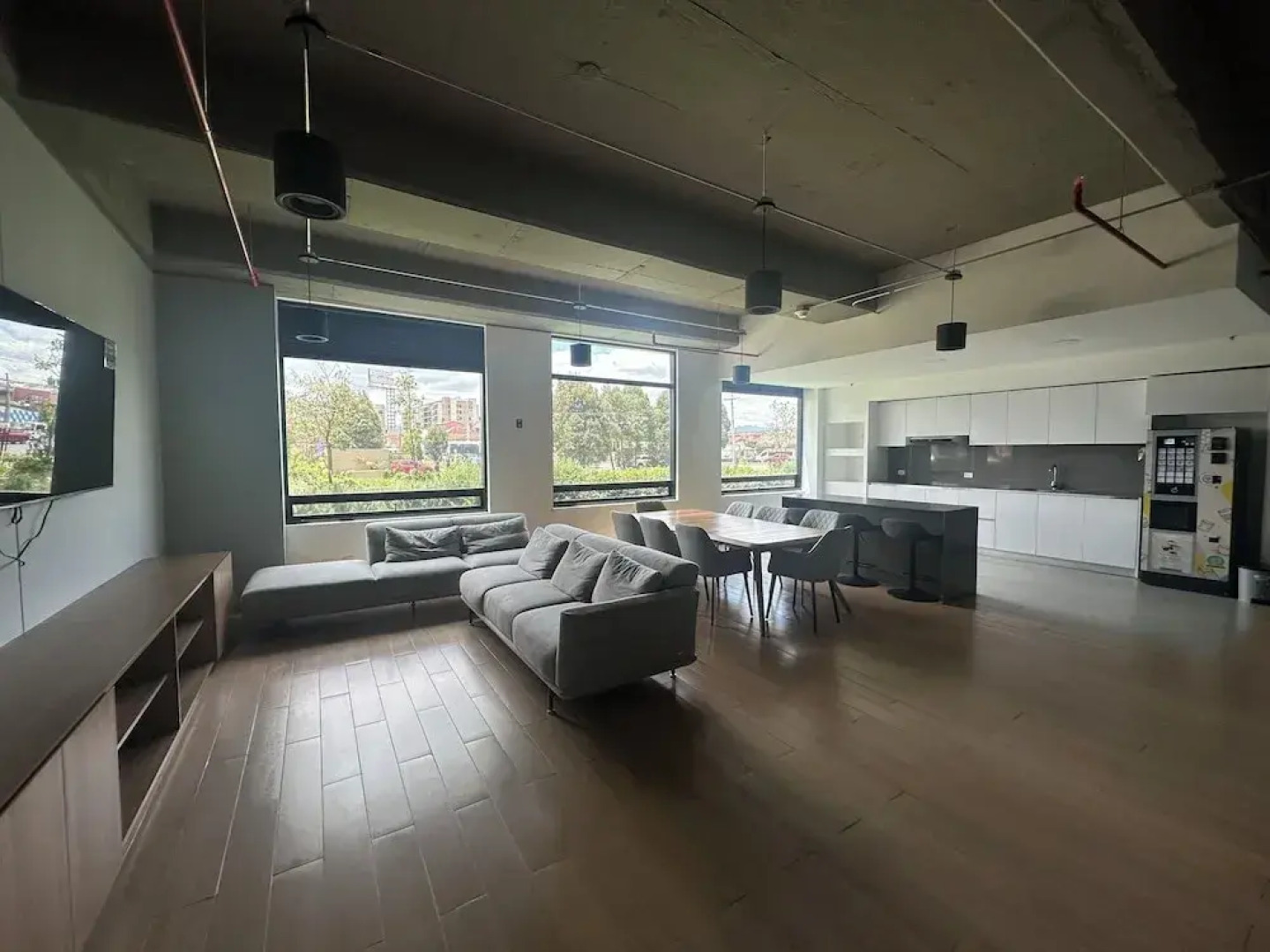 Apto con Jacuzzi Privado y vista verde