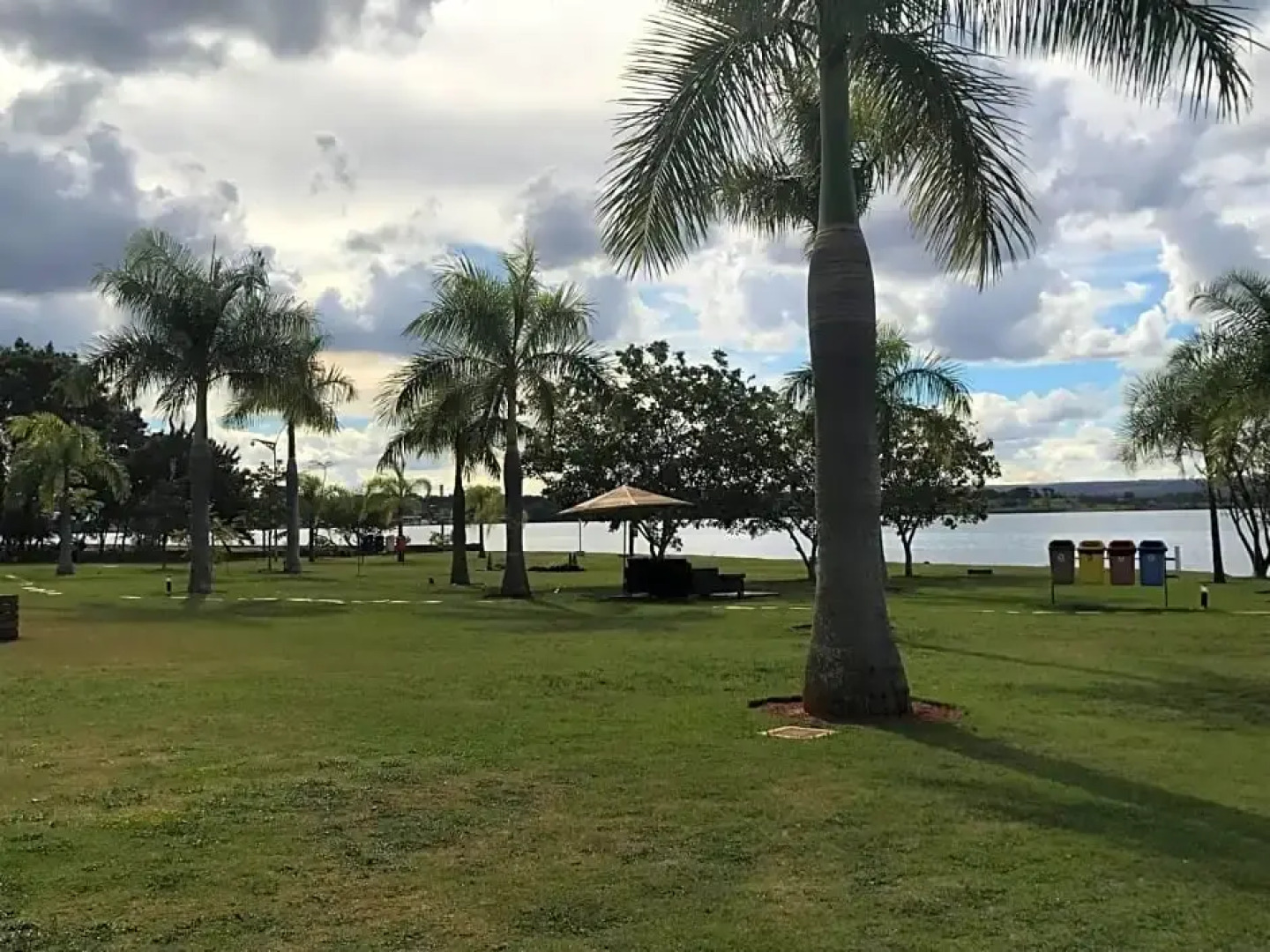 Flat em Resort incrivel a 10 min da Esplanada, STF e PGR